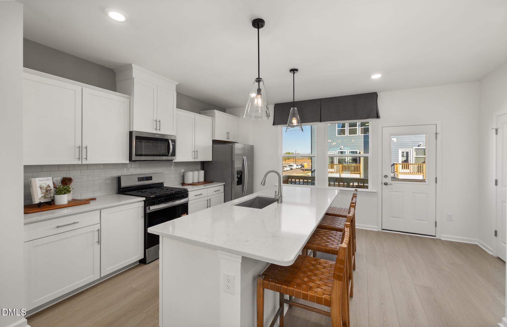 3622 Flare Street Property Photo 4