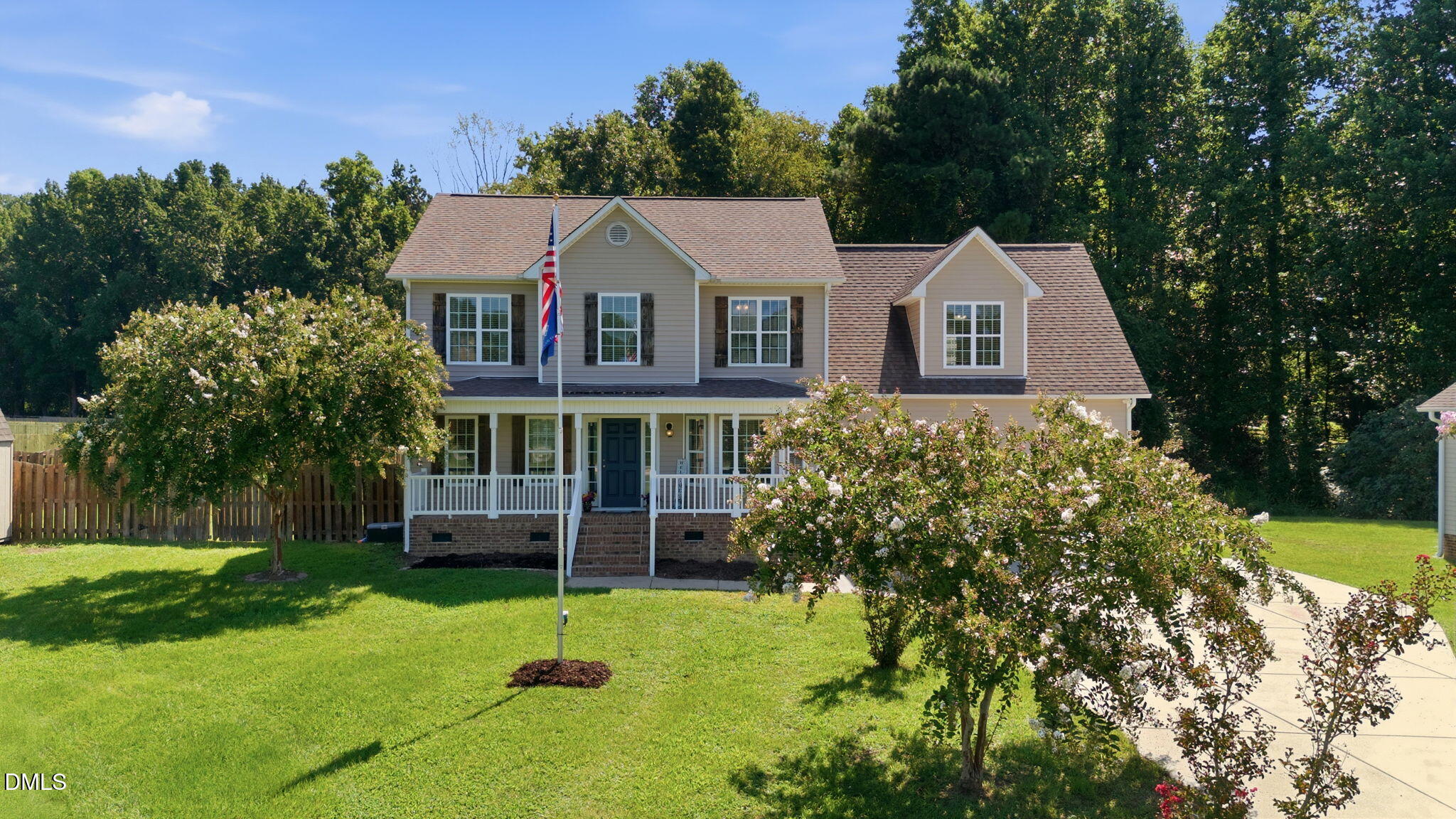 637 Dickinson Road Property Photo 1