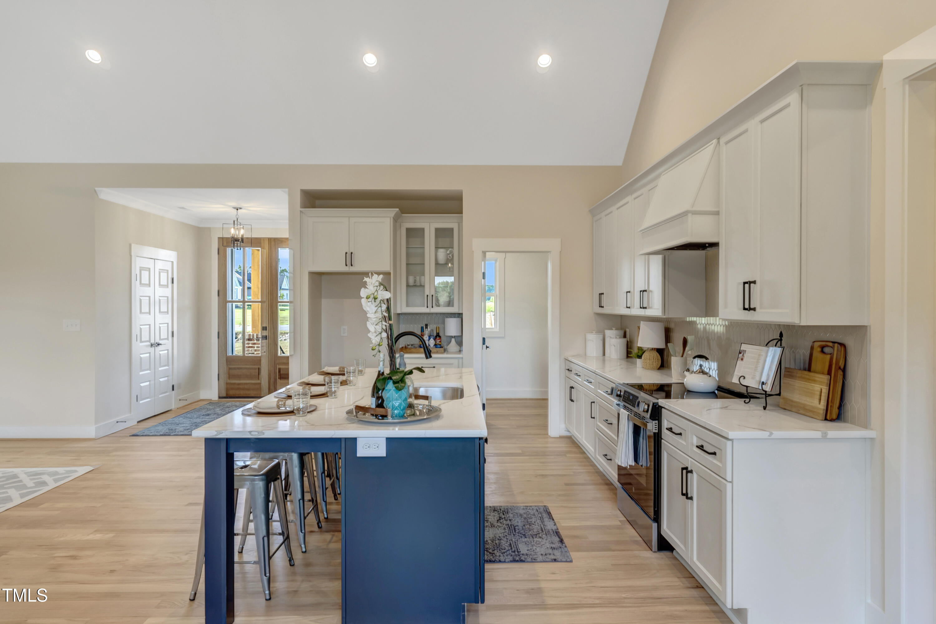 6481 Radio Tower Road Property Photo 5