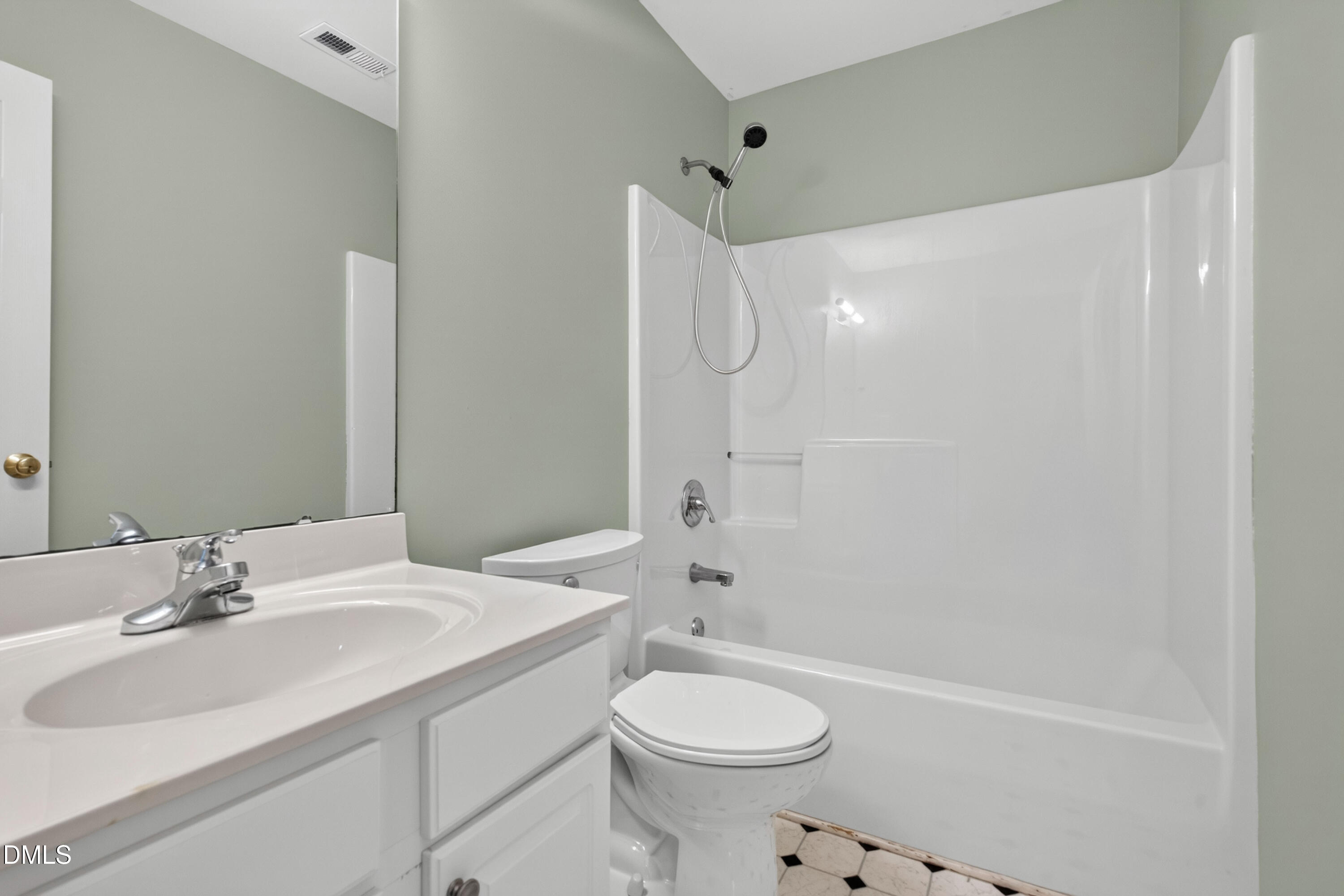 516 Lakeview Avenue Property Photo 29