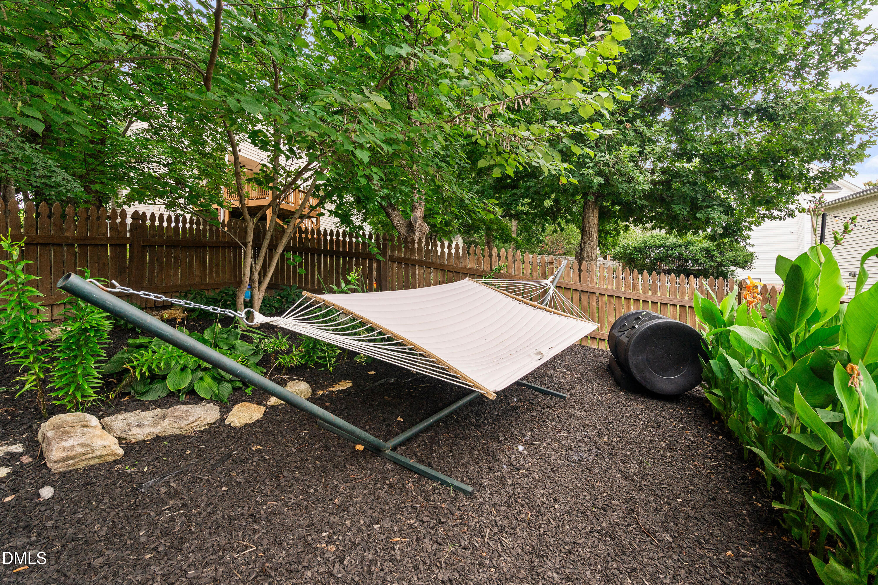 516 Lakeview Avenue Property Photo 39
