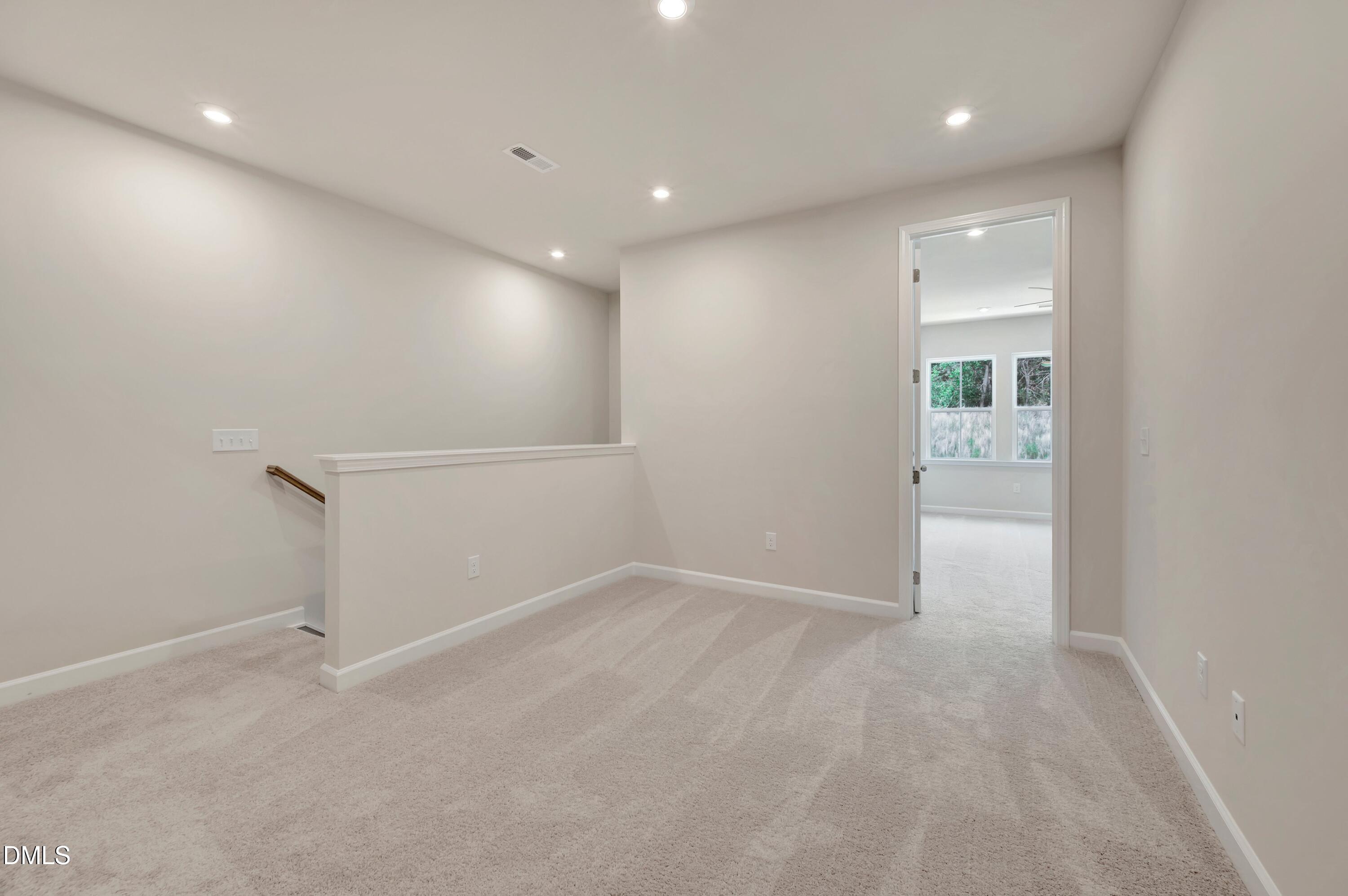 206 Solaire Alley Property Photo 13