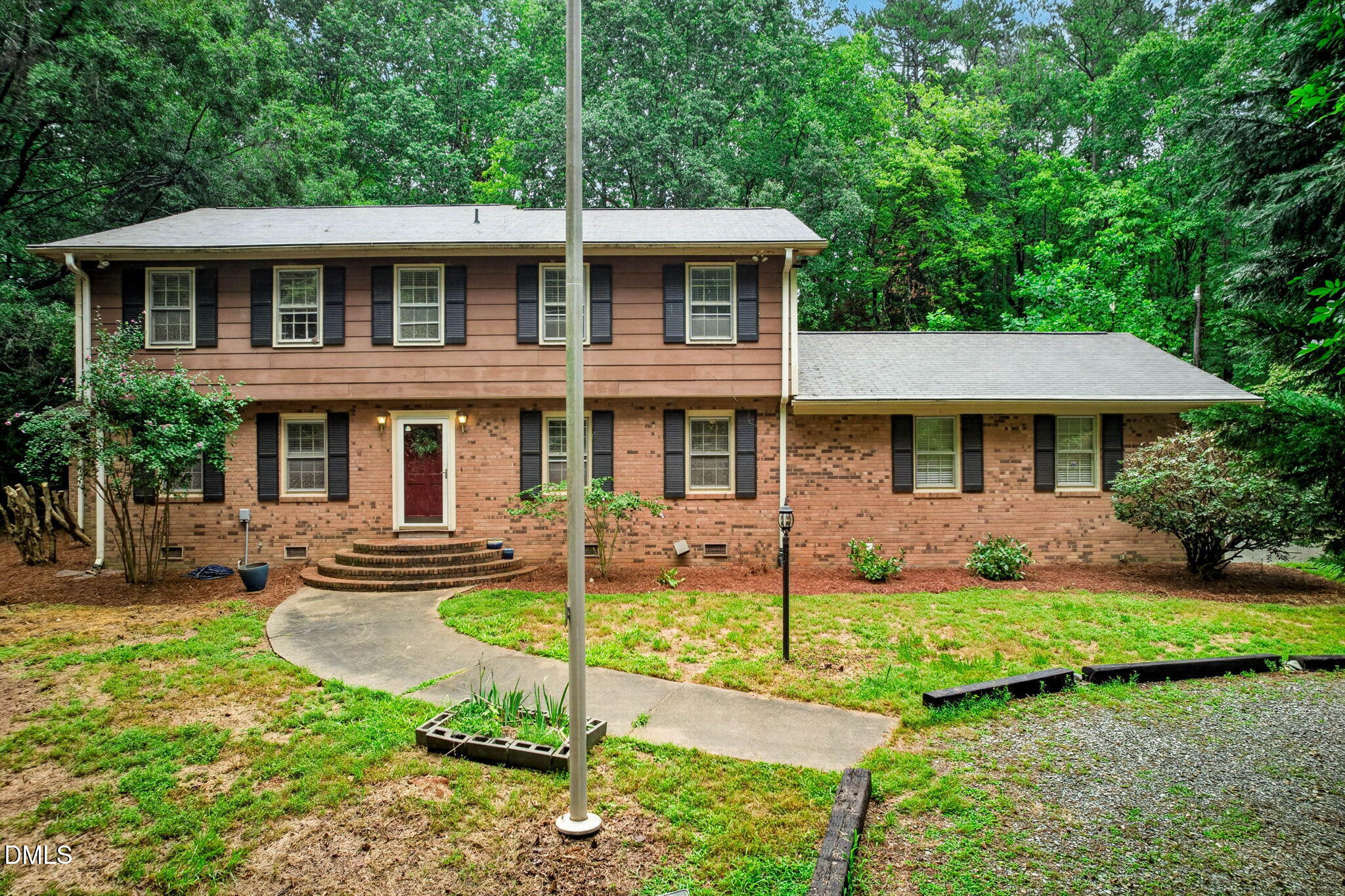 1110 Sandlewood Drive Property Photo 1