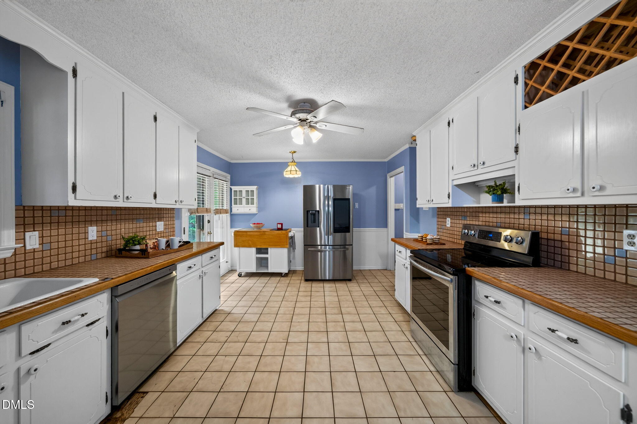 1110 Sandlewood Drive Property Photo 15