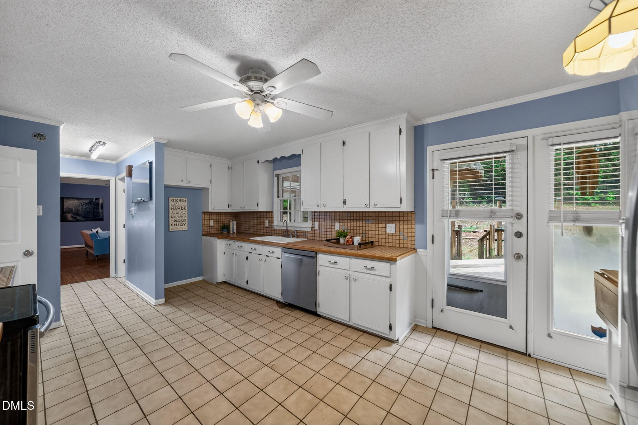 1110 Sandlewood Drive Property Photo 17