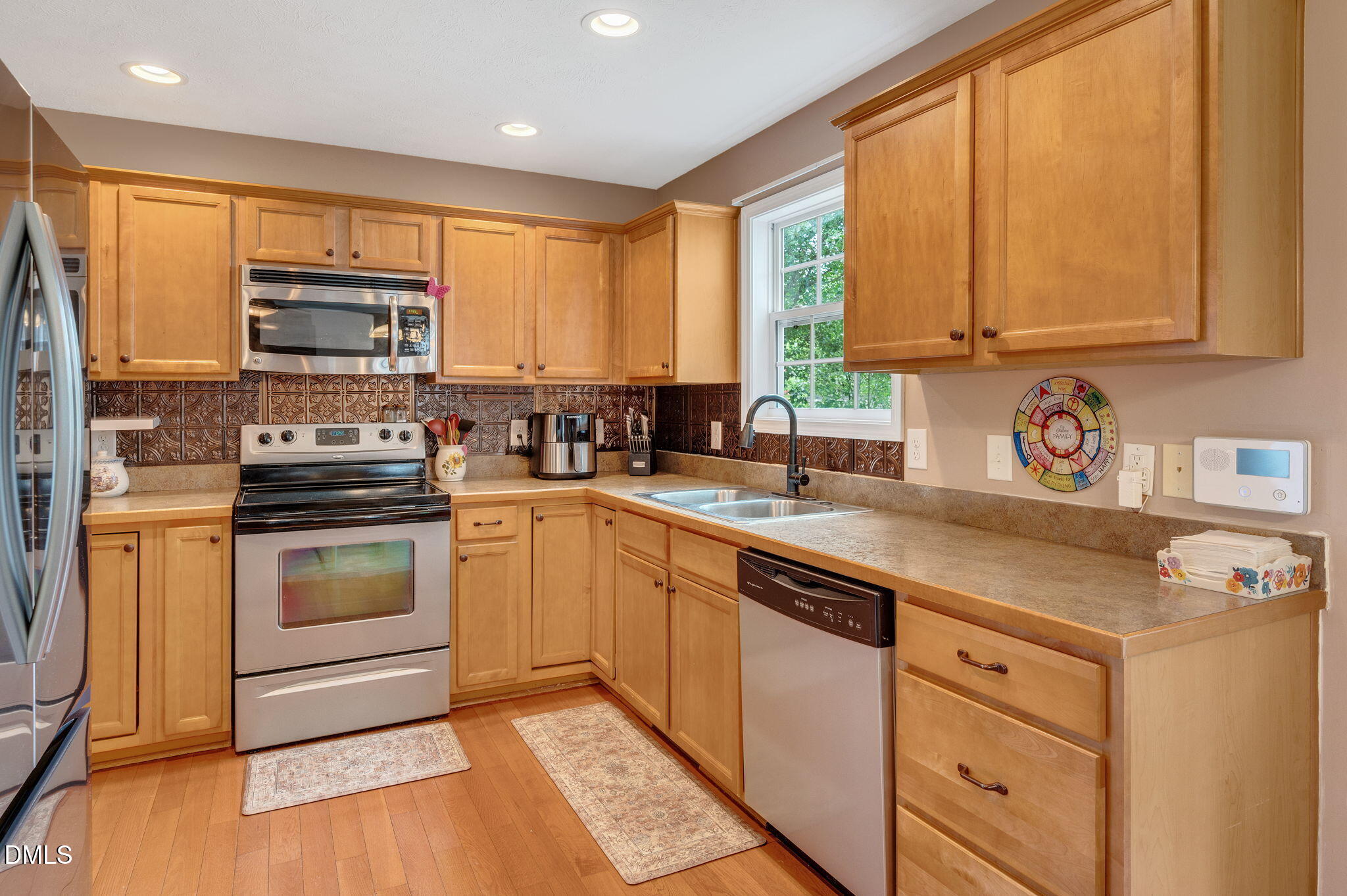 16 Micro Court Property Photo 9