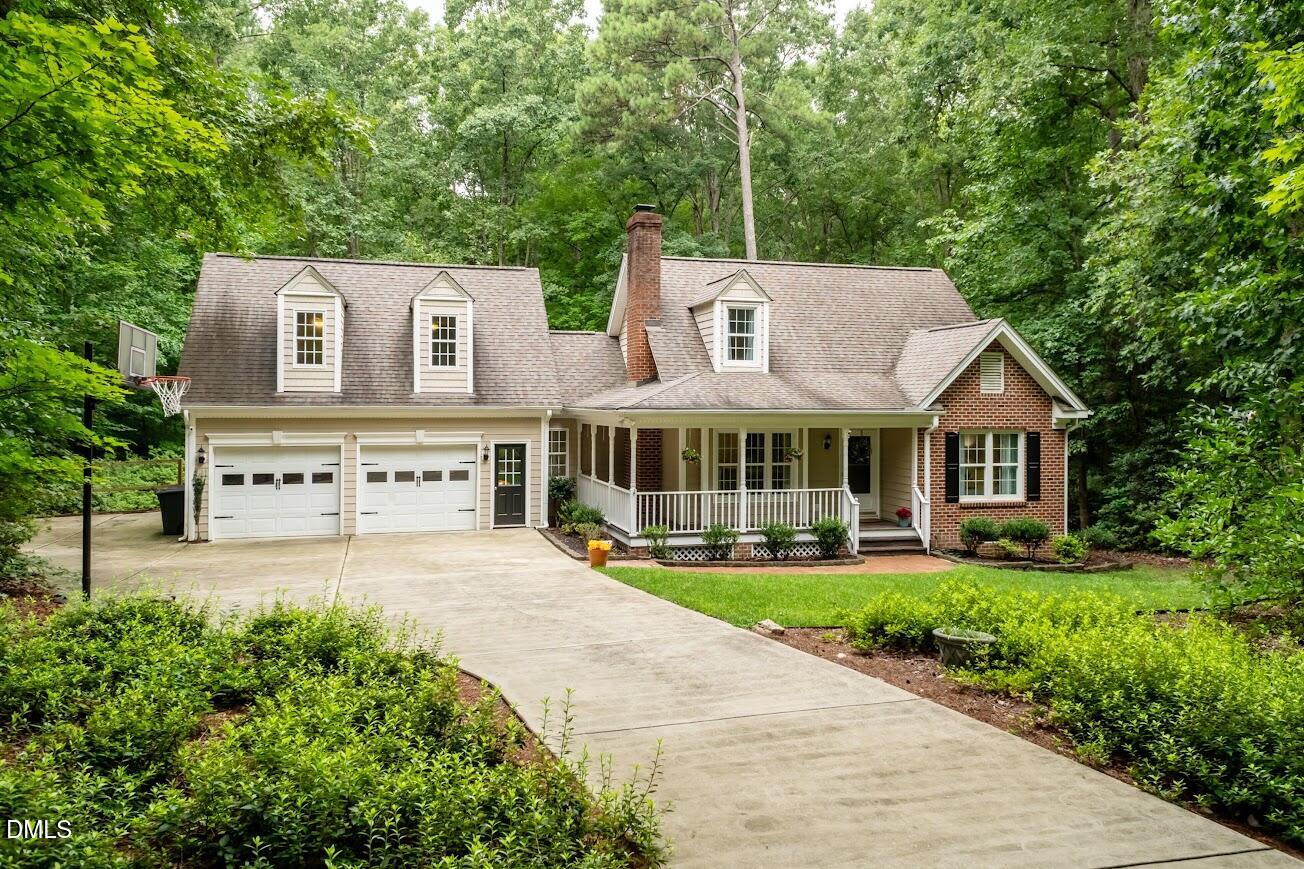 6604 Willow Chase Drive Property Photo 1