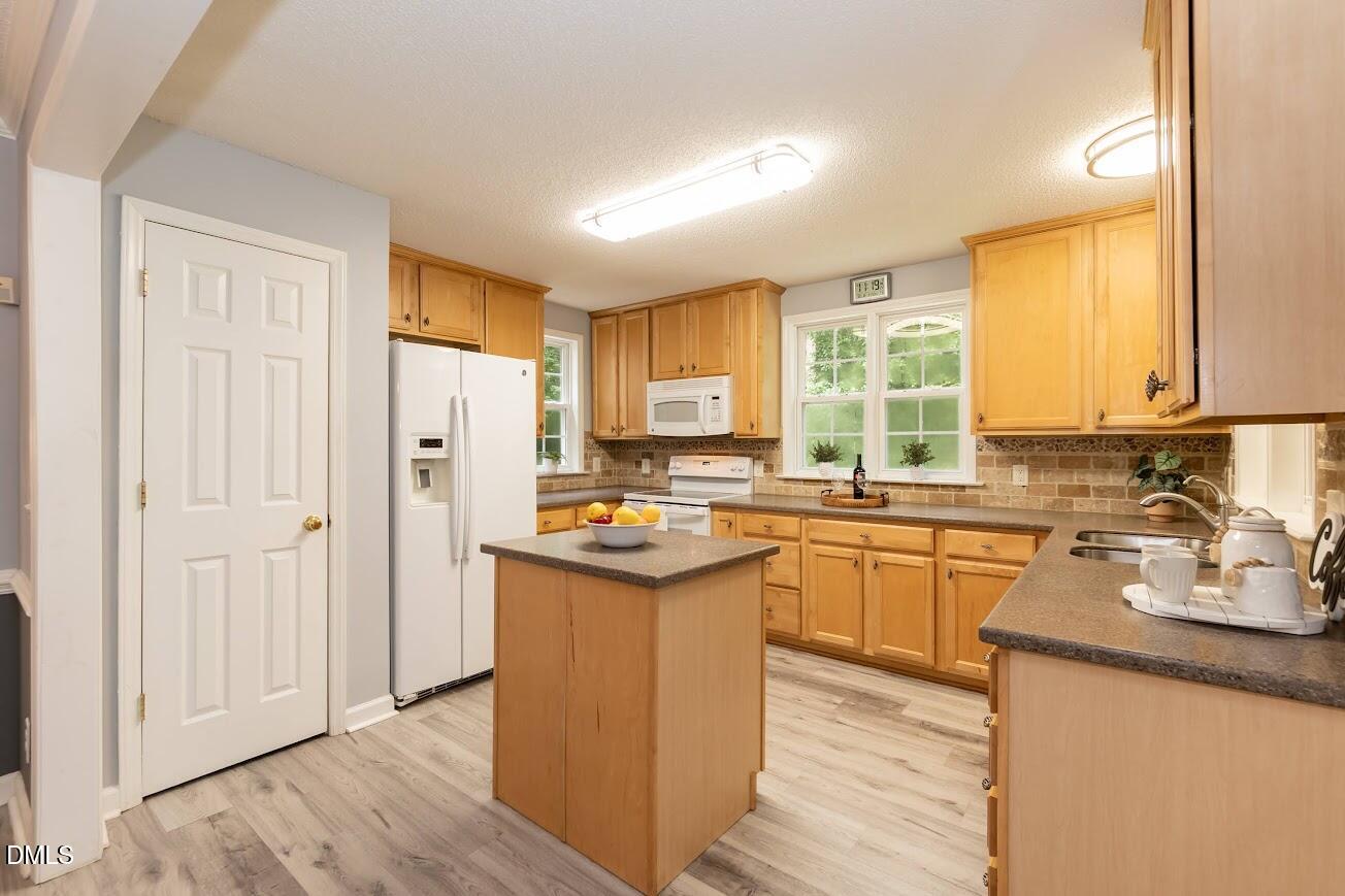 6604 Willow Chase Drive Property Photo 21