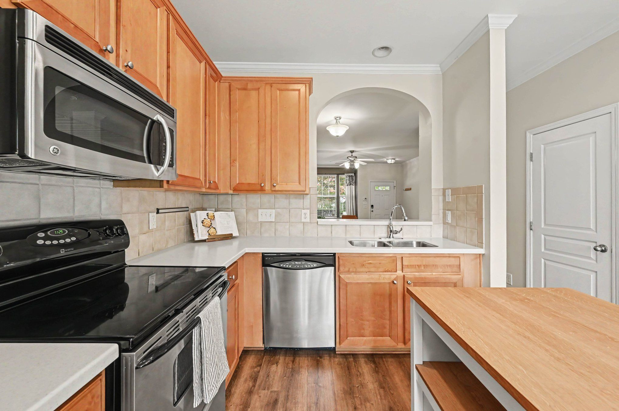 3703 Ramblewood Avenue Property Photo 10