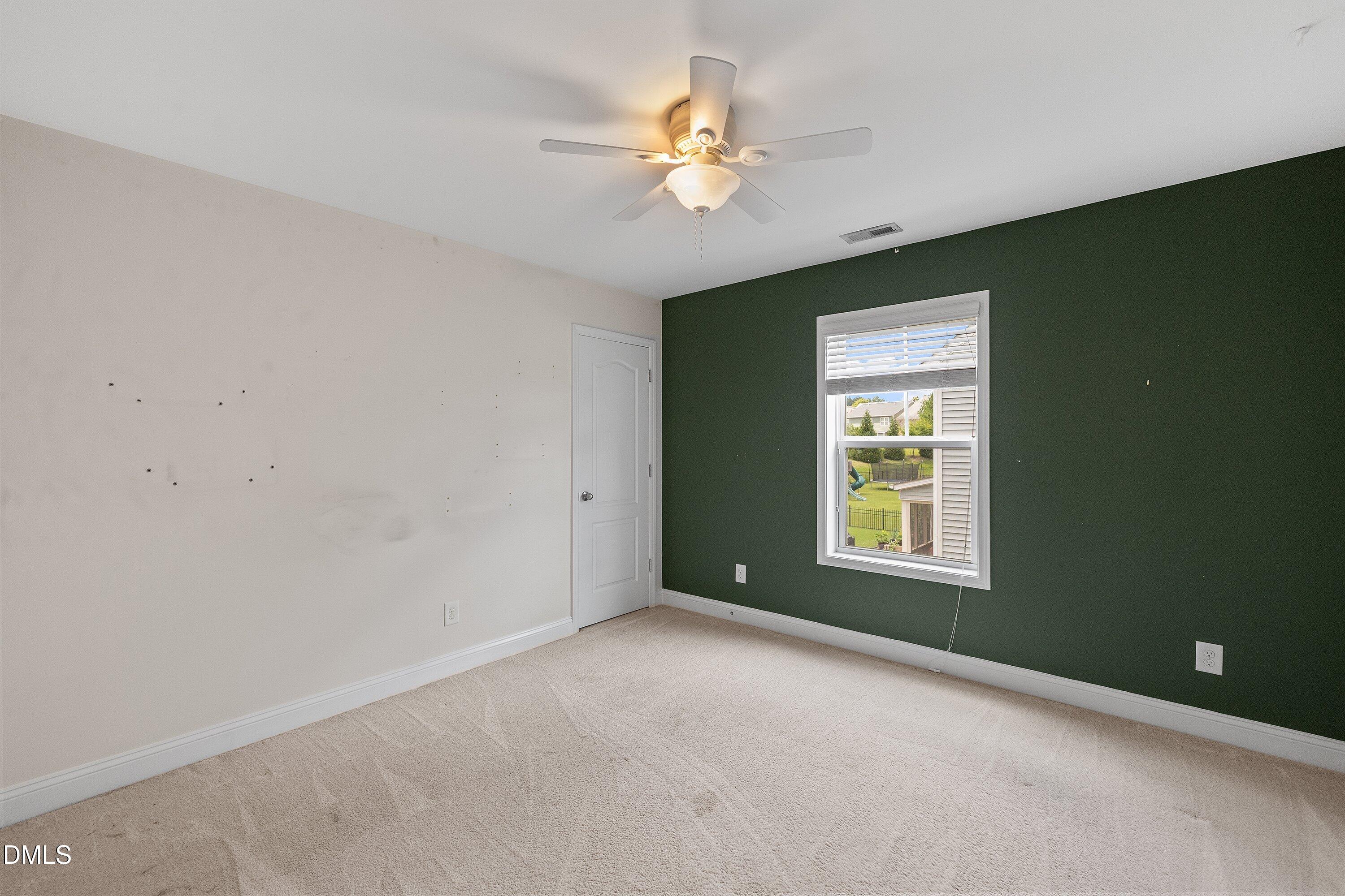 3433 Grosbeak Way Property Photo 37