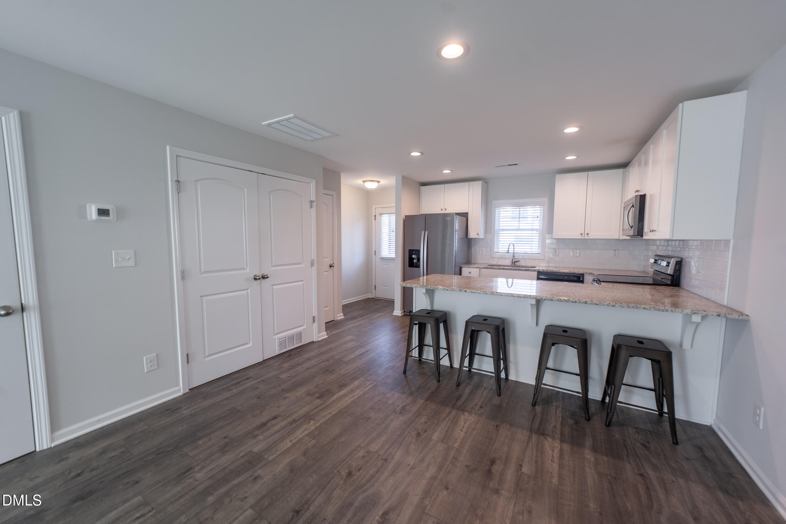 262 S Raleigh Street Property Photo 4