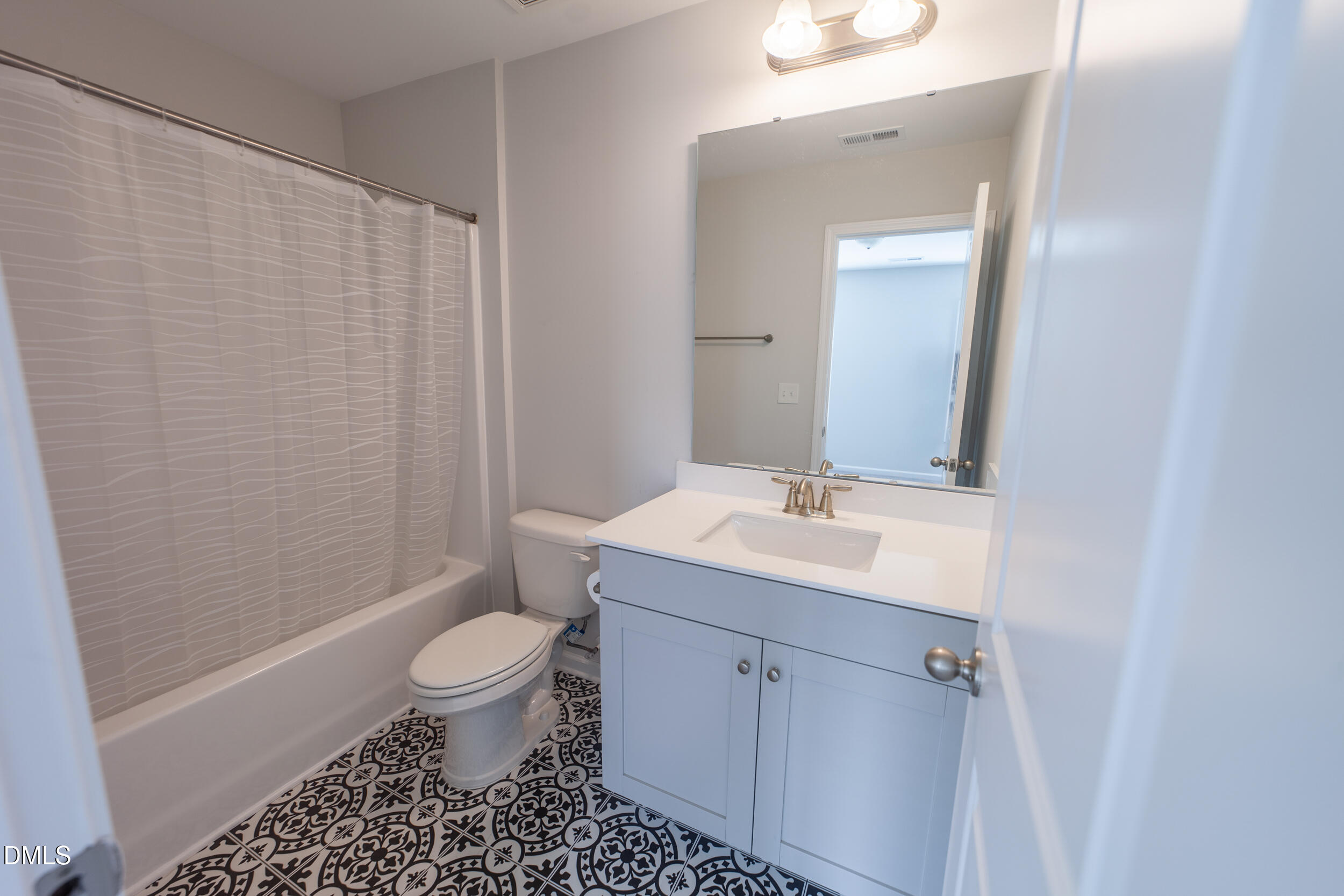 262 S Raleigh Street Property Photo 11