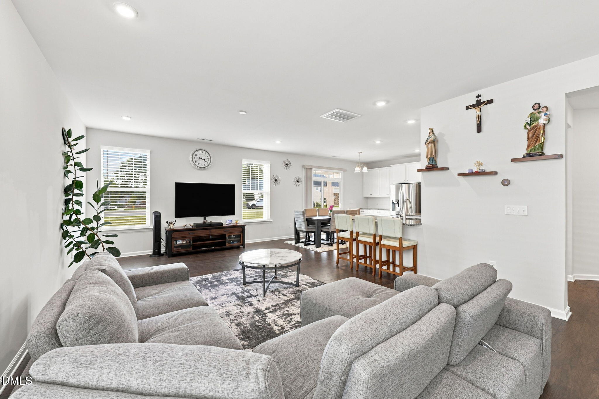 137 Dimmer Garden Lane Property Photo 6