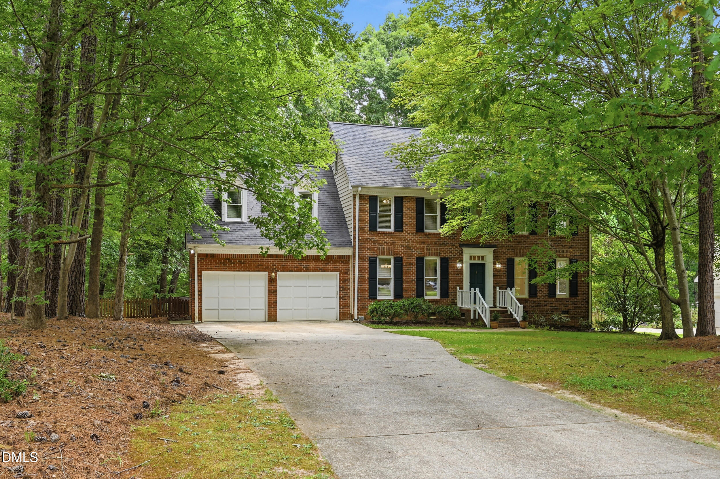 4217 Wood Valley Drive Property Photo 2