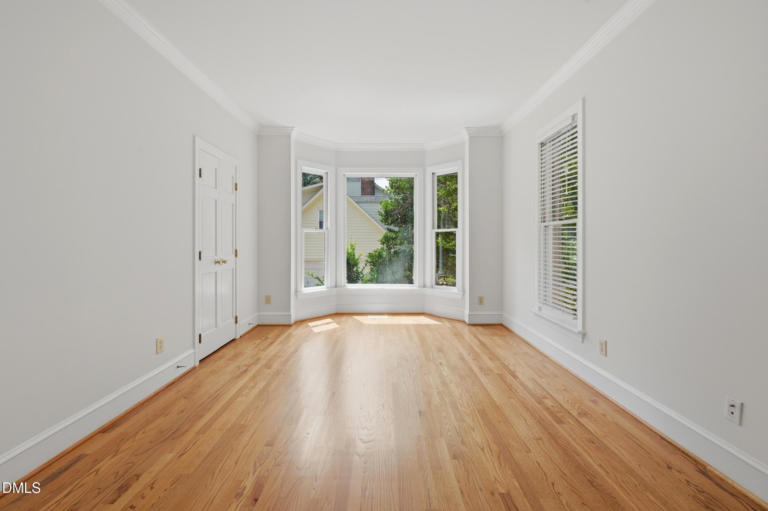 4217 Wood Valley Drive Property Photo 6