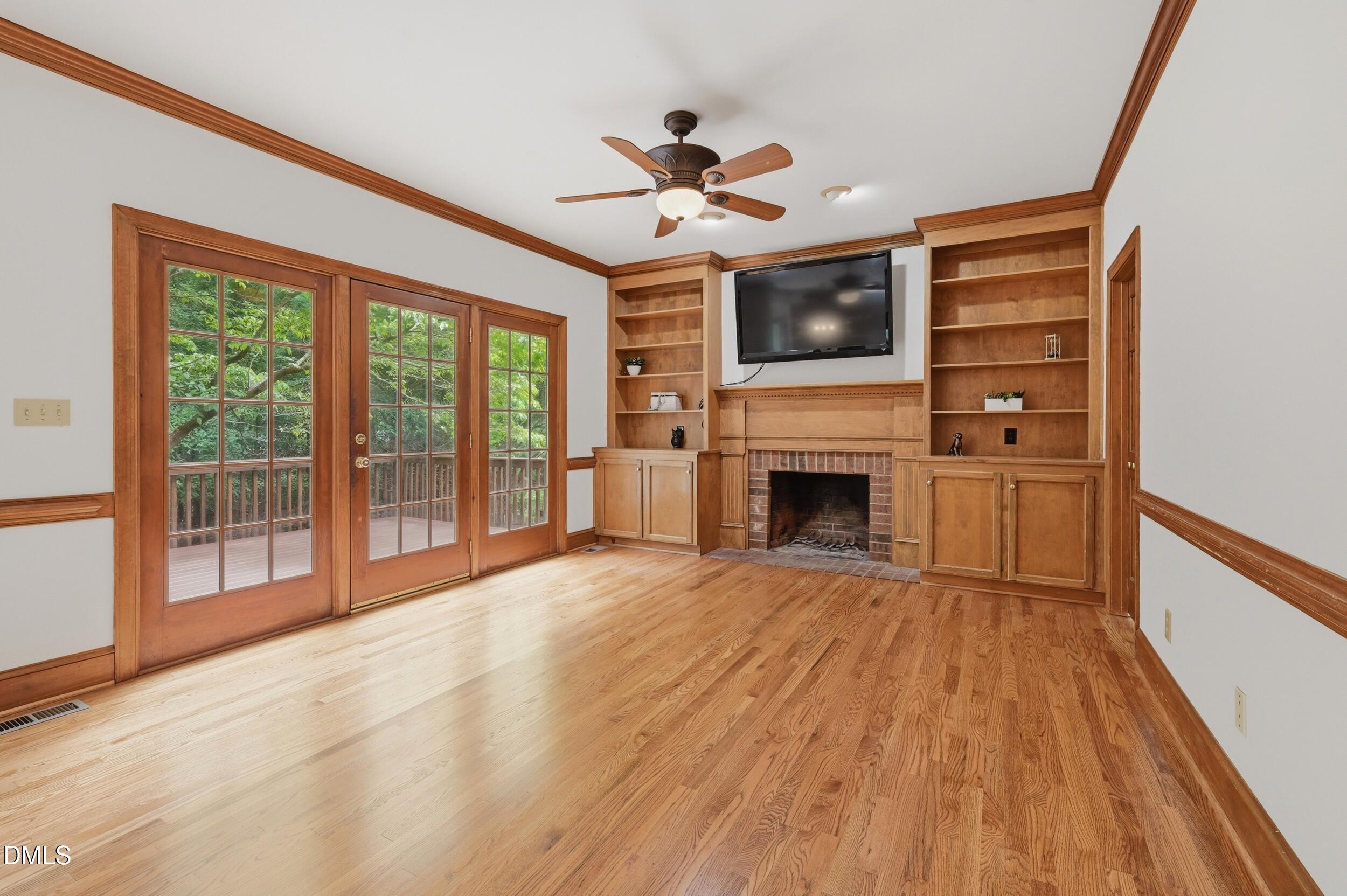 4217 Wood Valley Drive Property Photo 8