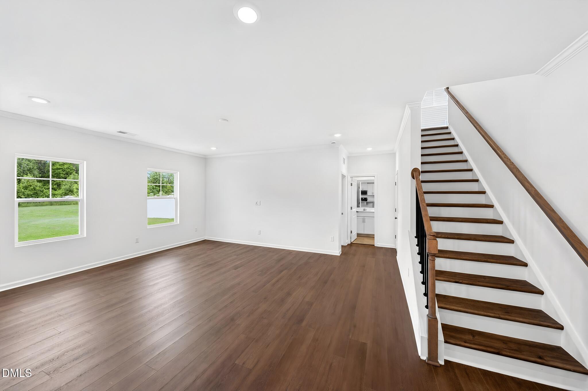 5916 Mill Stone Way W Property Photo 2