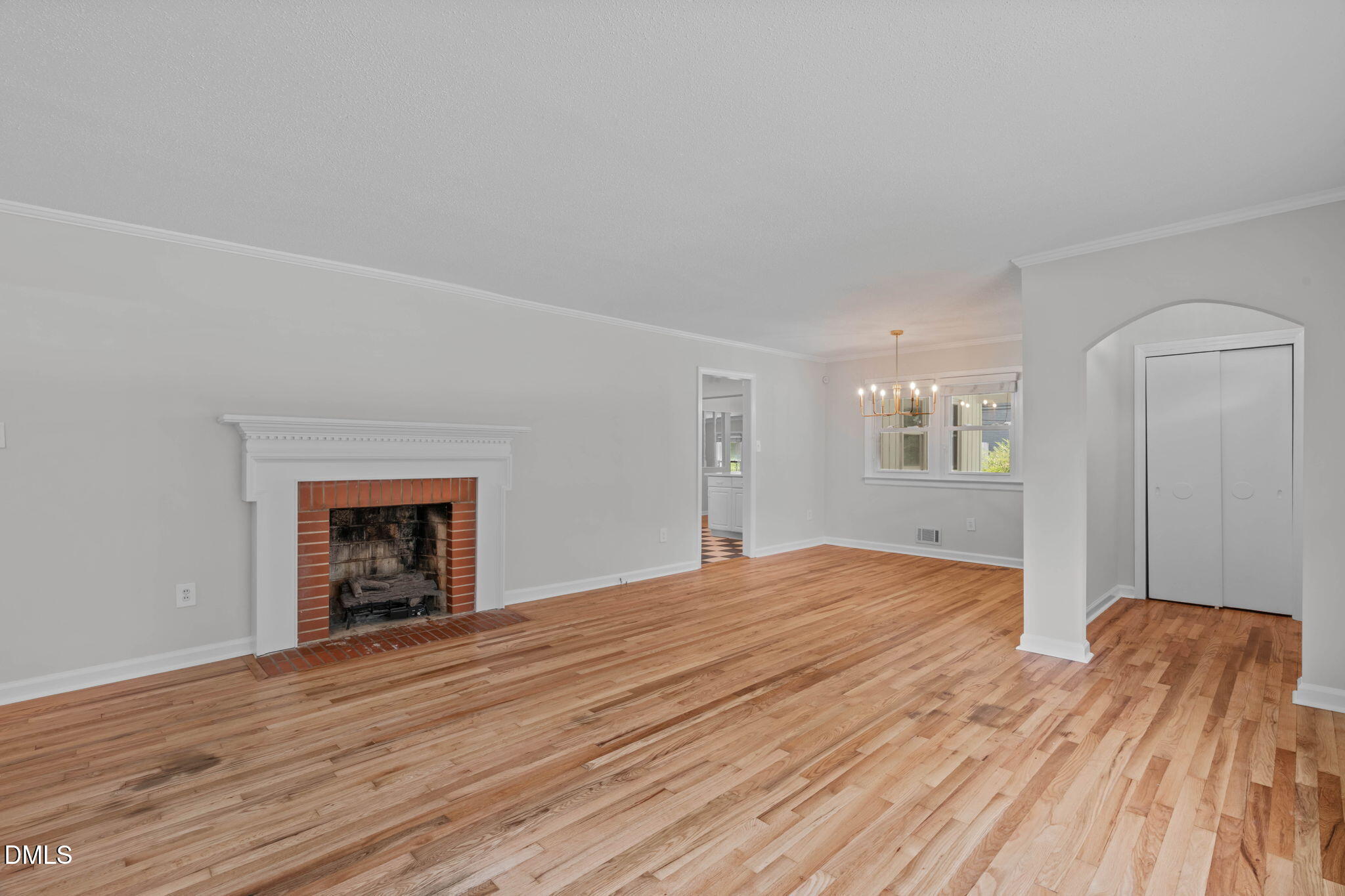 1203 Poplar Avenue Property Photo 6