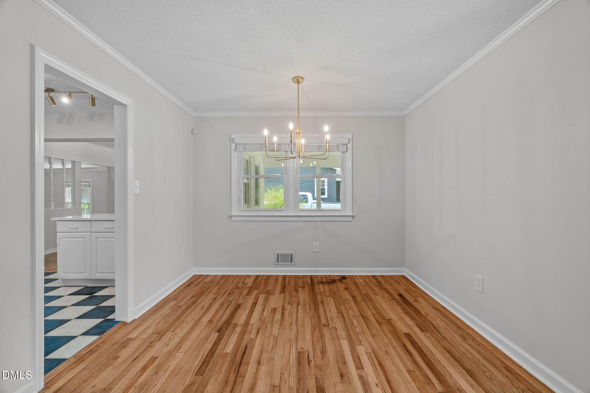 1203 Poplar Avenue Property Photo 9