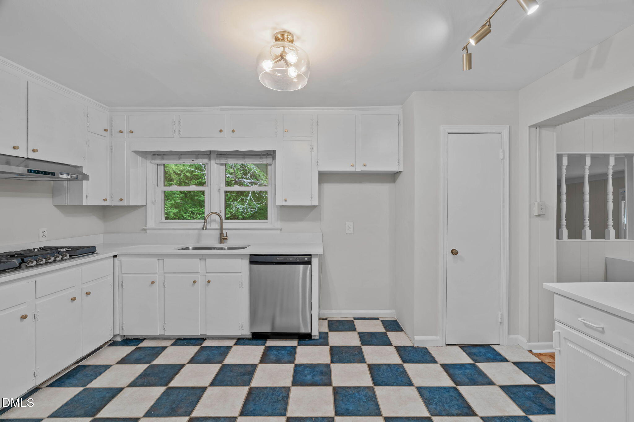 1203 Poplar Avenue Property Photo 11