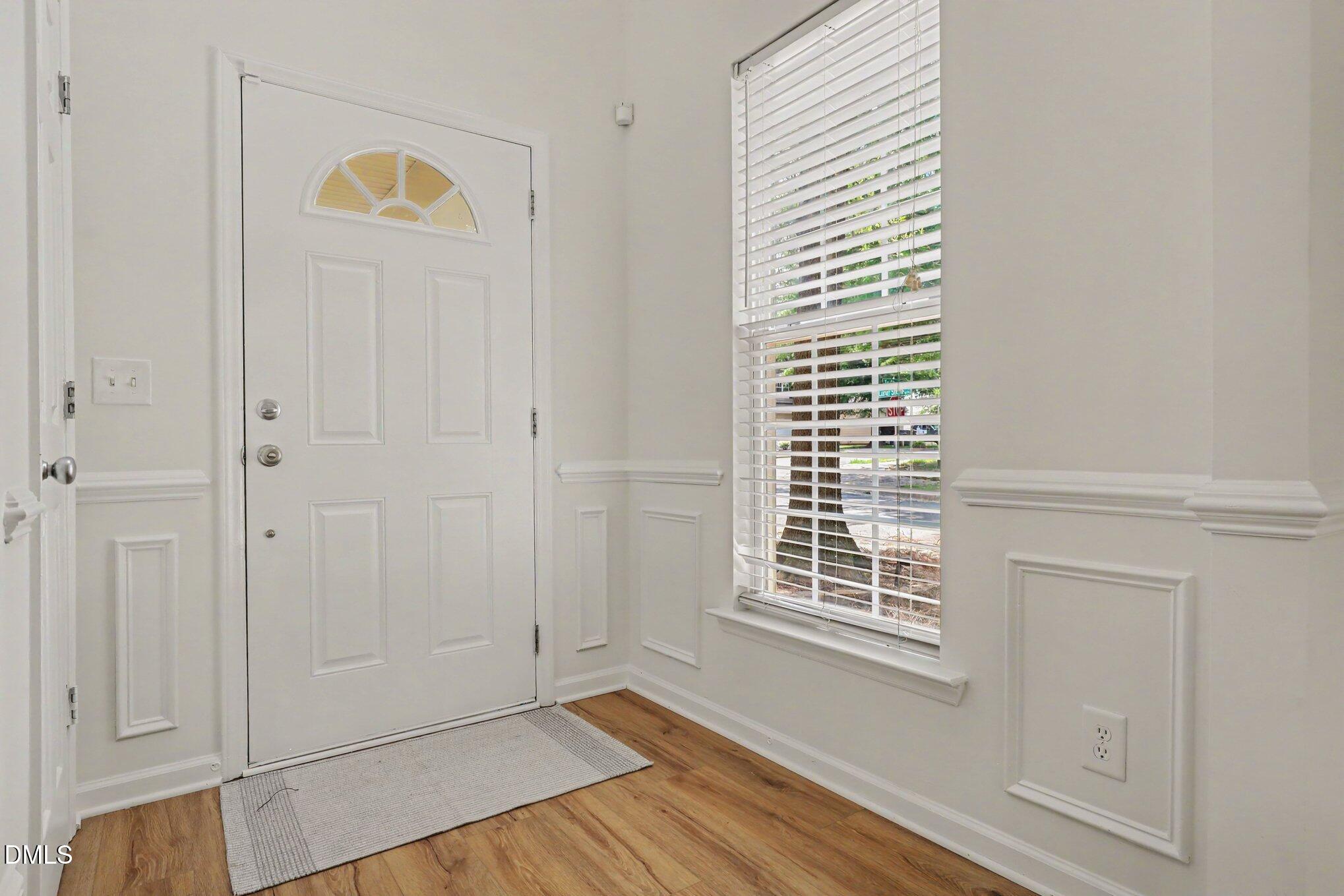 8416 Tie Stone Way Property Photo 3