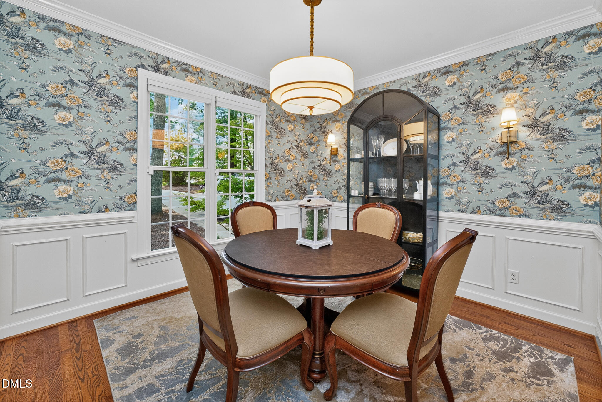1002 Surry Dale Court Property Photo 12