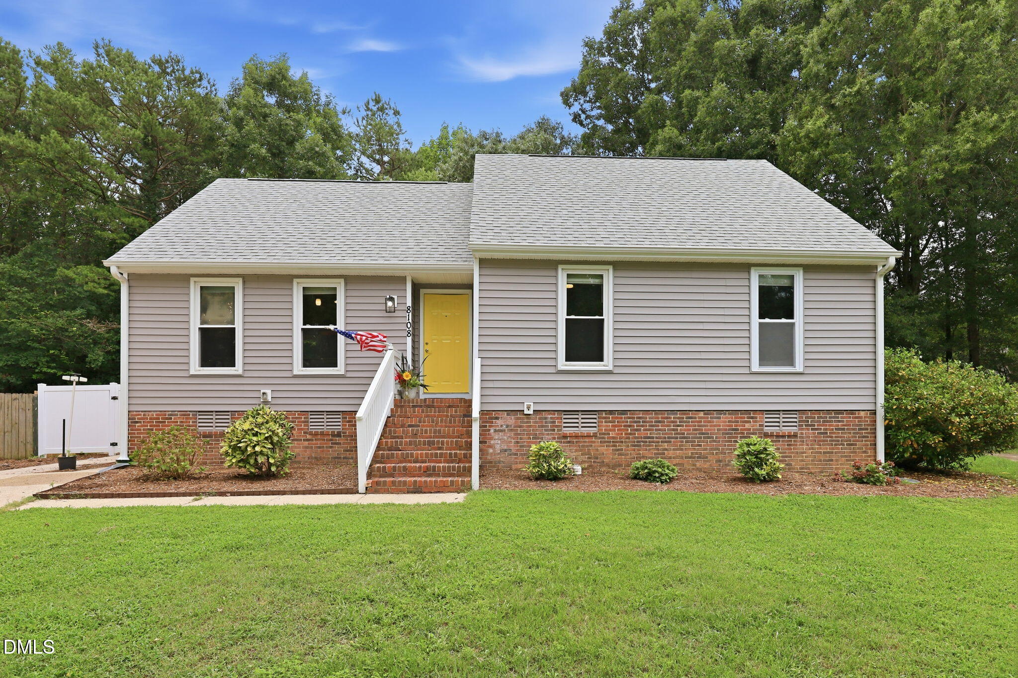 8108 Bellingham Circle Property Photo 4