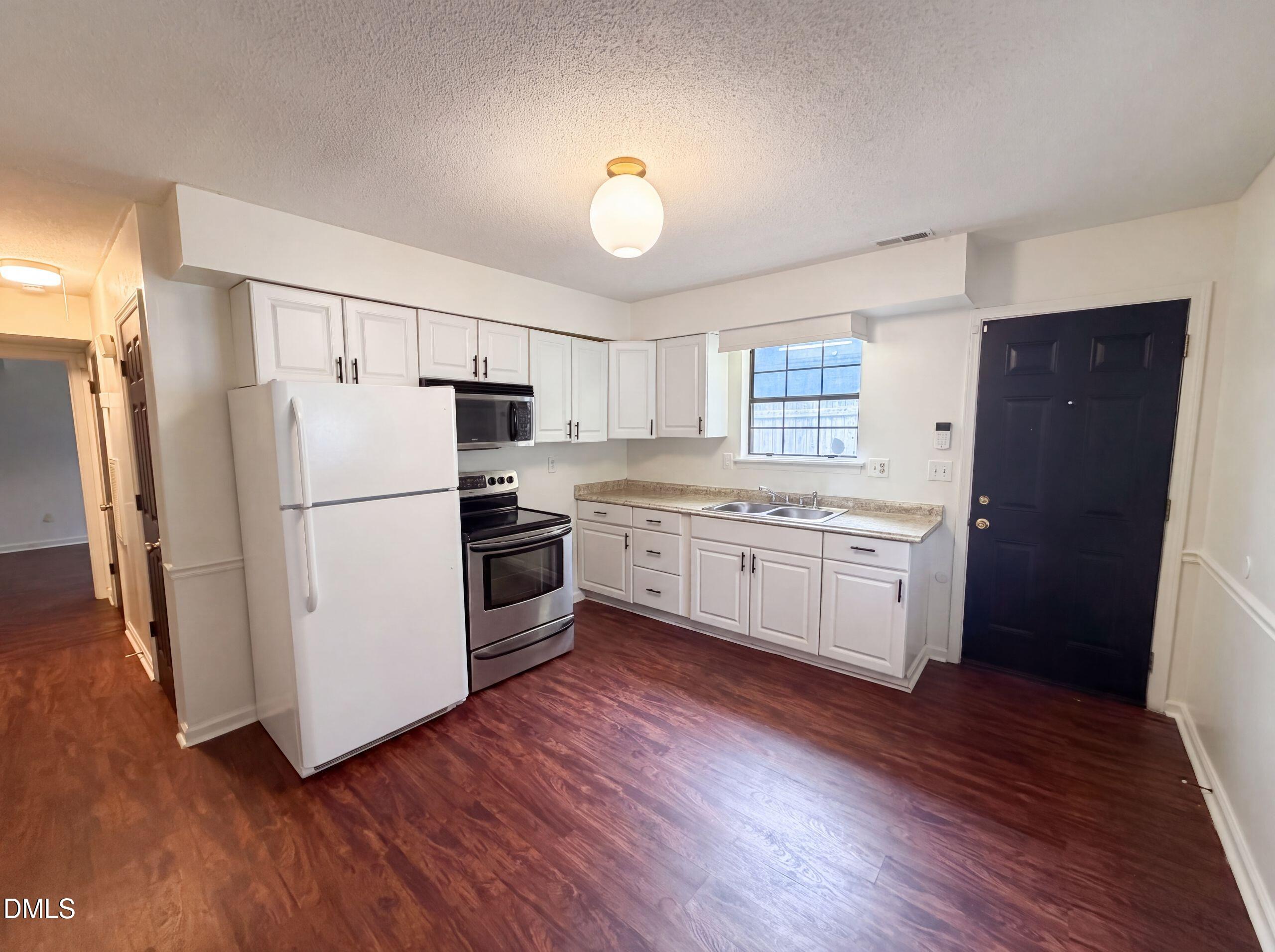 3309 Prudence Street Property Photo 2