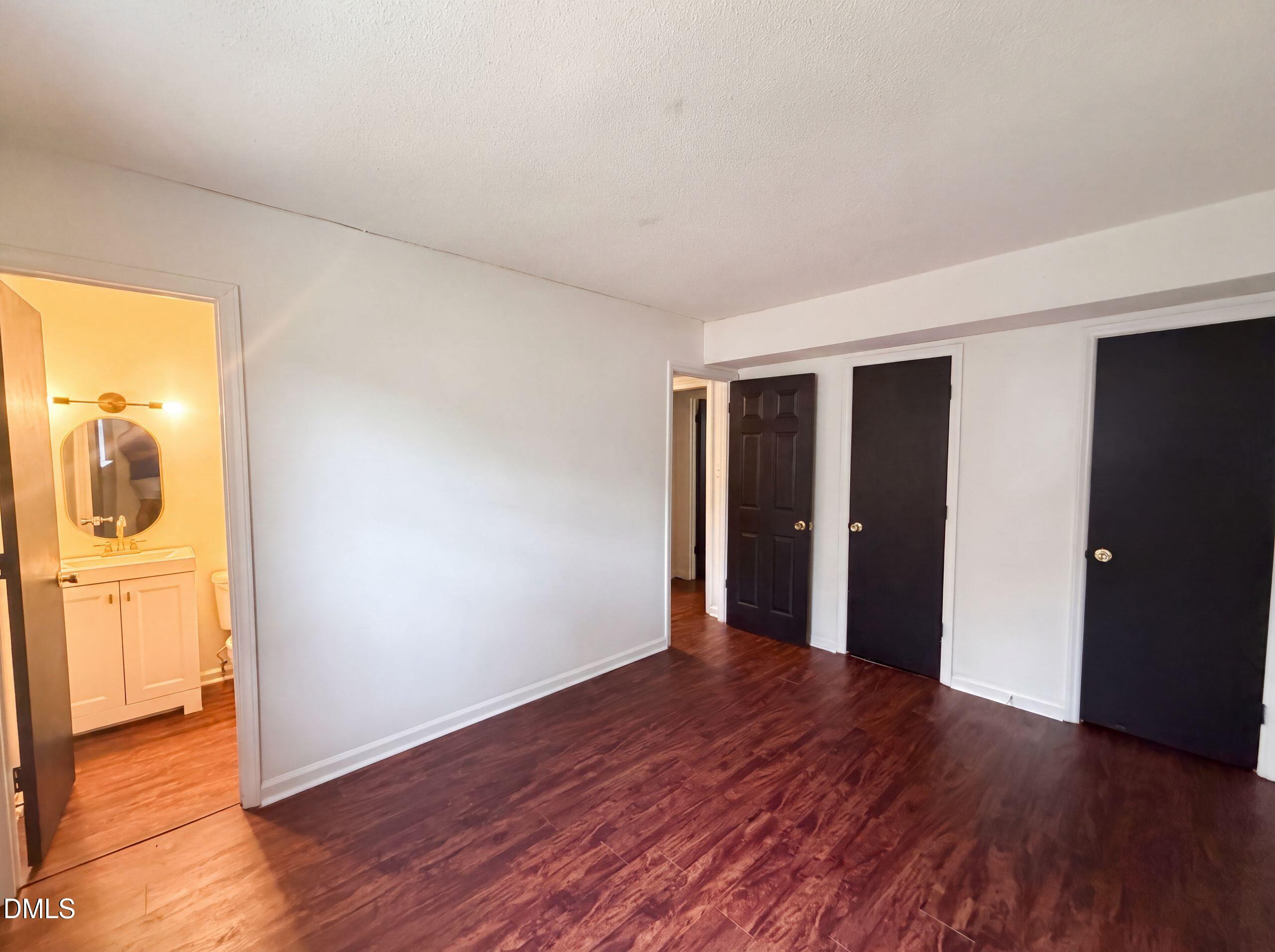 3309 Prudence Street Property Photo 4