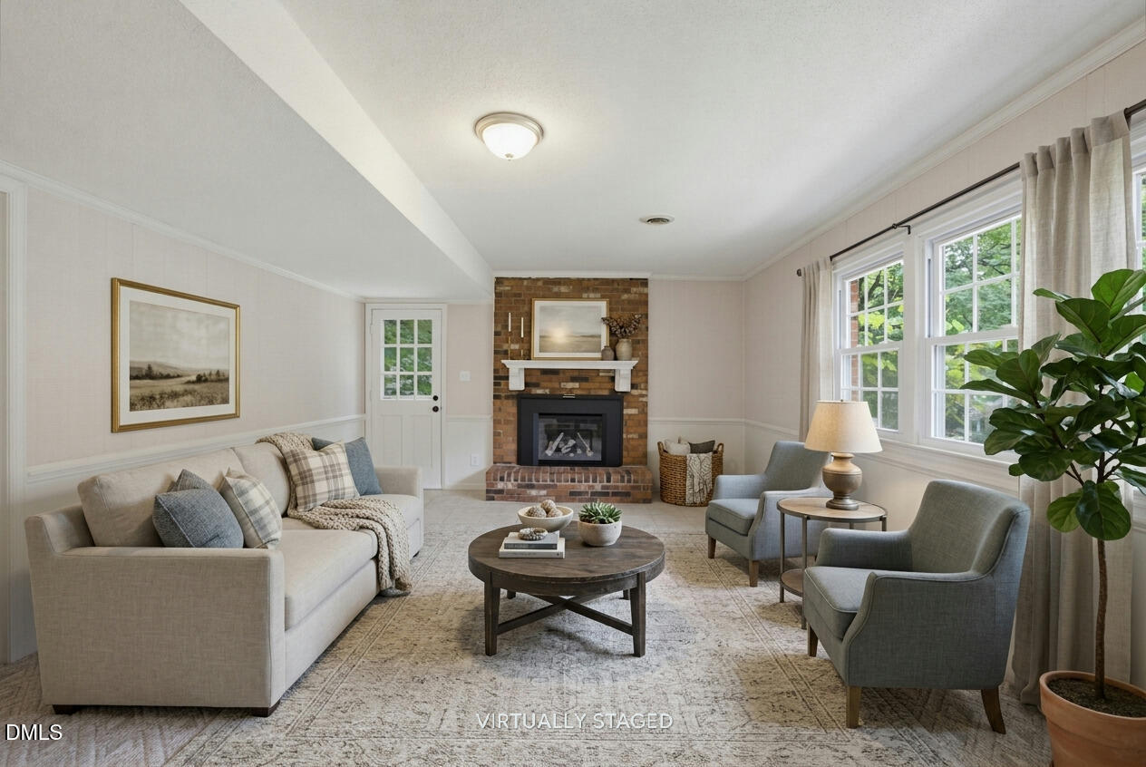 1306 Claymore Drive Property Photo 2