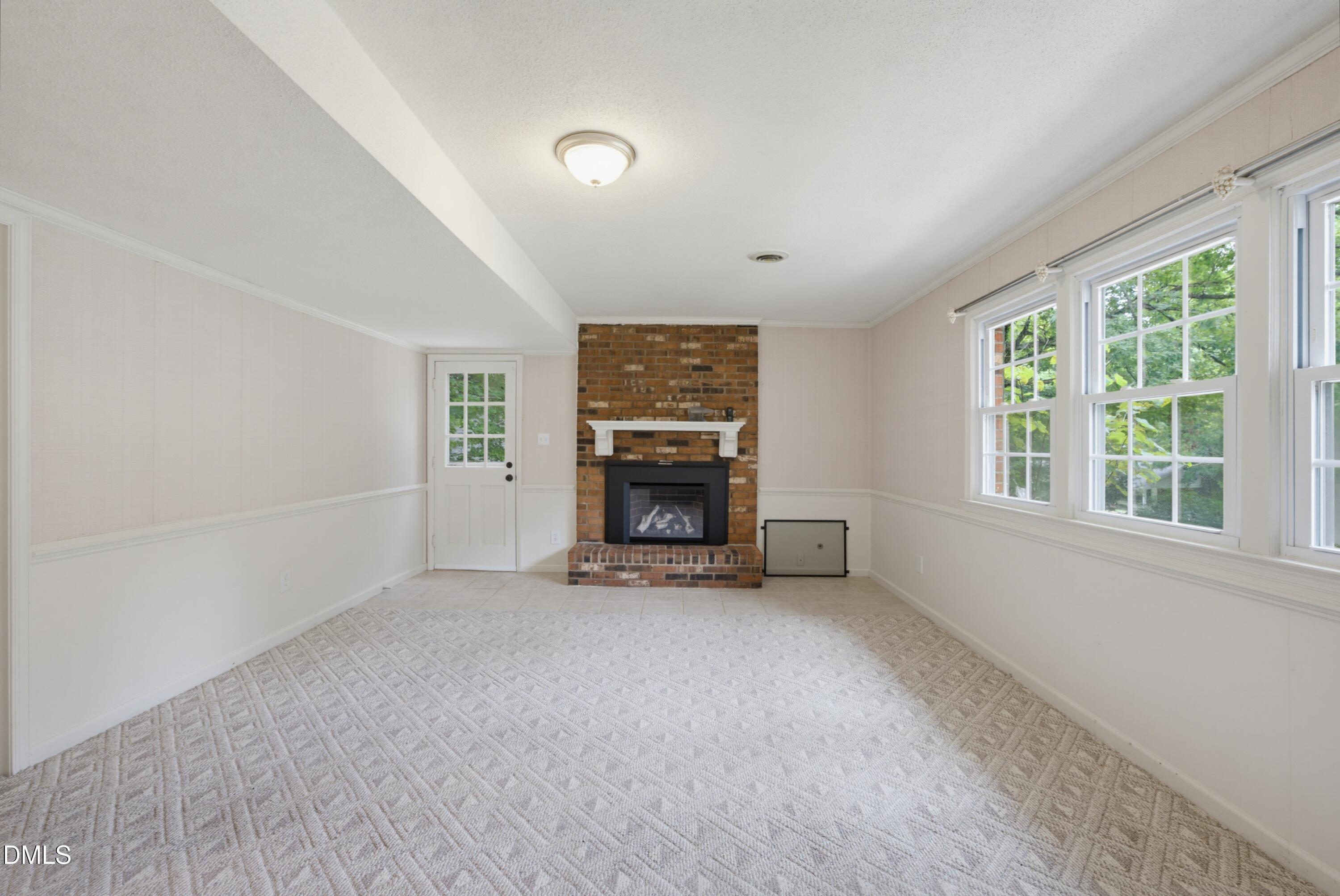 1306 Claymore Drive Property Photo 3