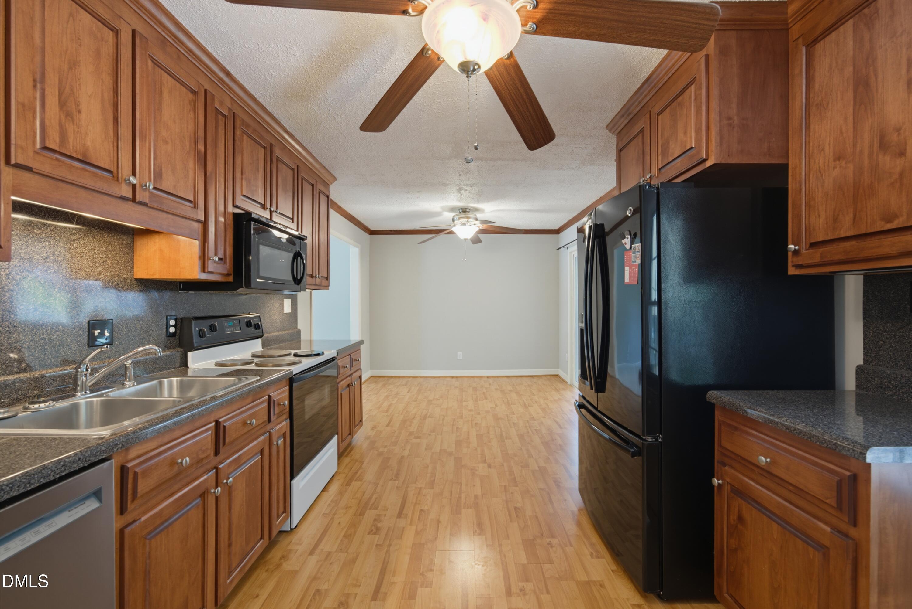 1306 Claymore Drive Property Photo 12