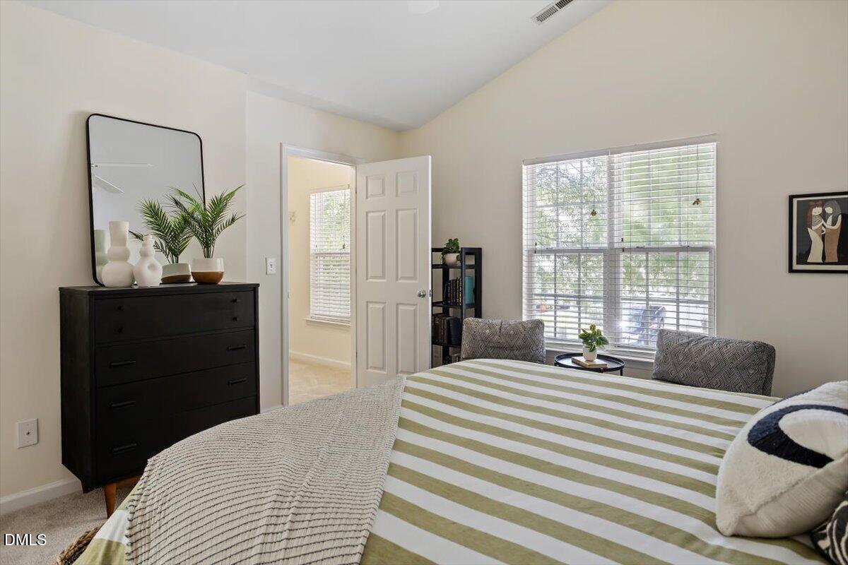 1423 Crimson Creek Drive Property Photo 16