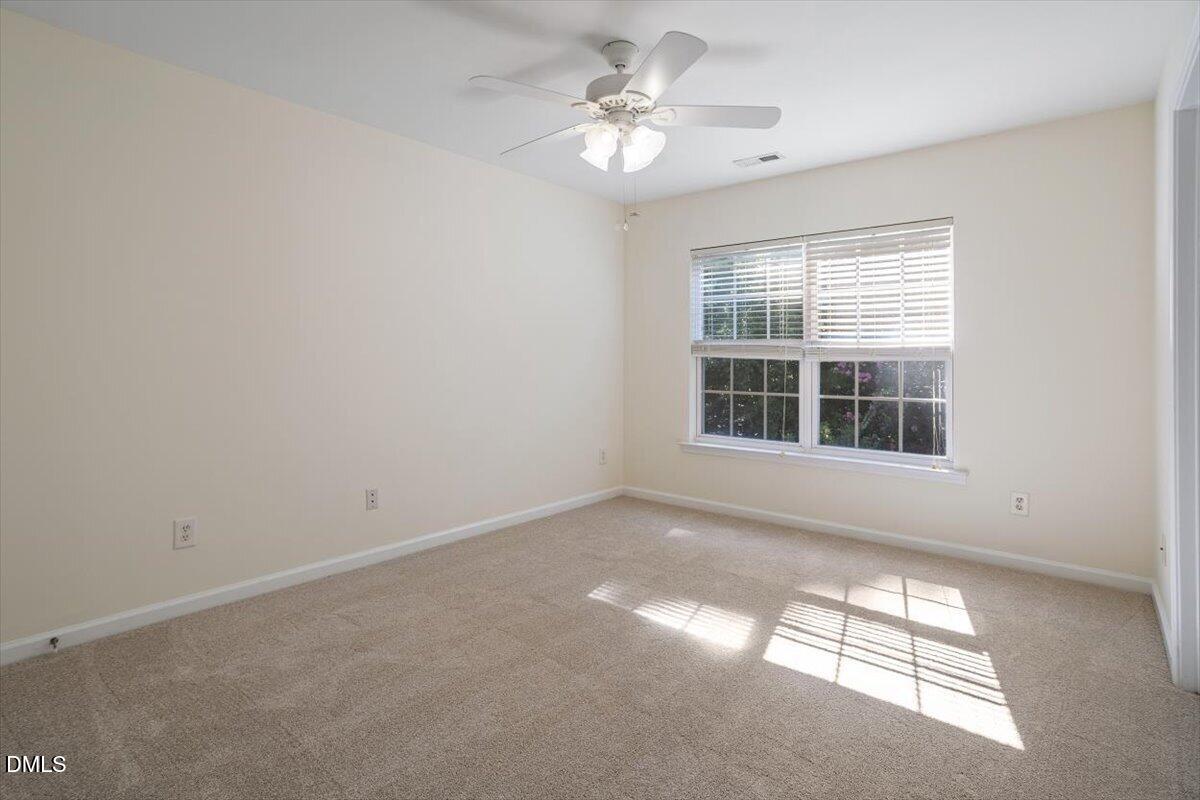 1423 Crimson Creek Drive Property Photo 23