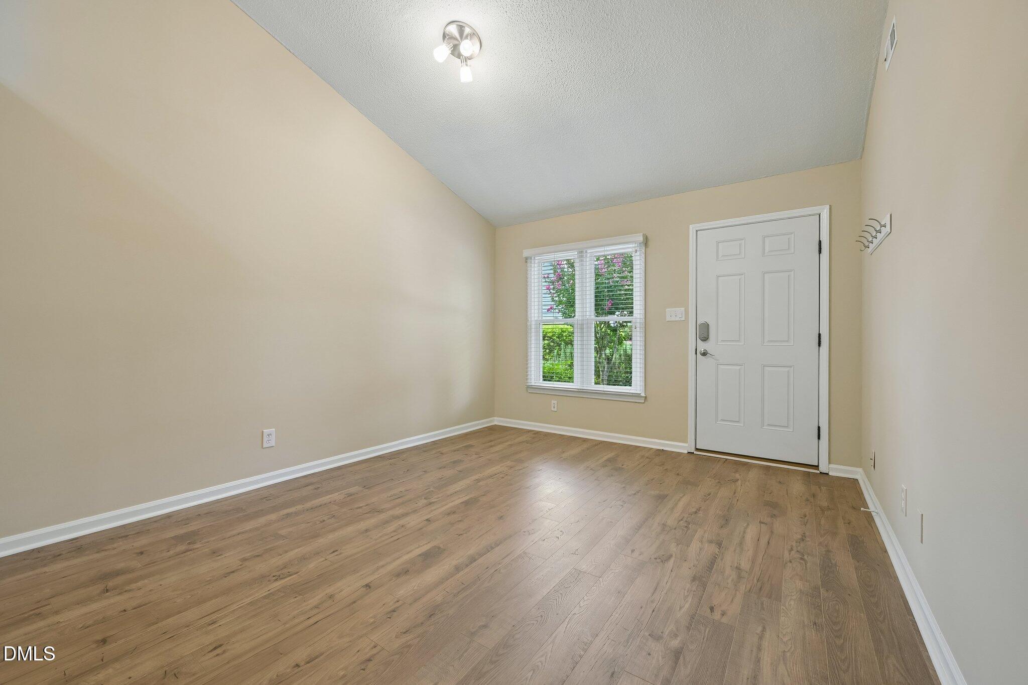 2 Justin Court Property Photo 4