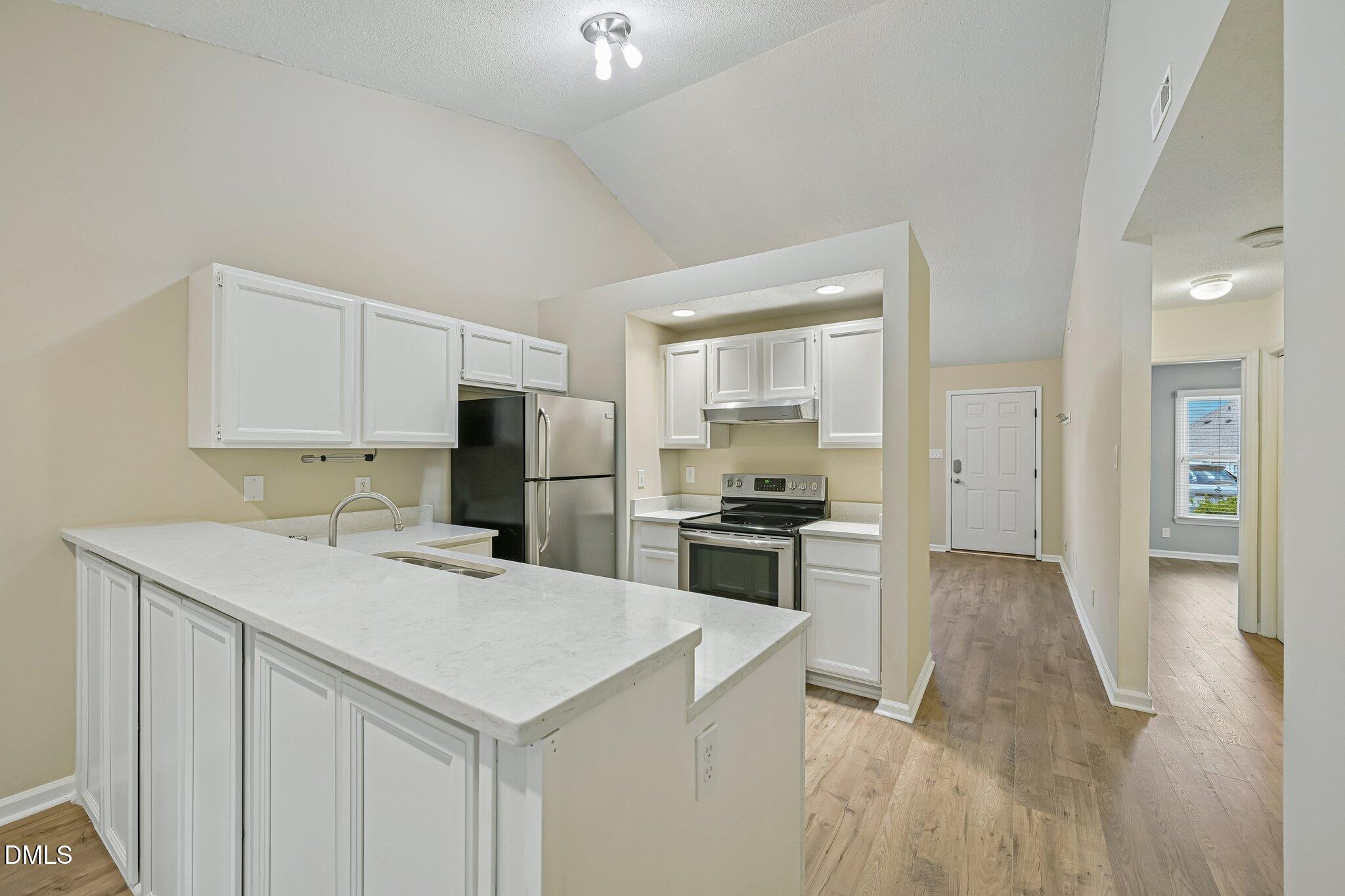 2 Justin Court Property Photo 6