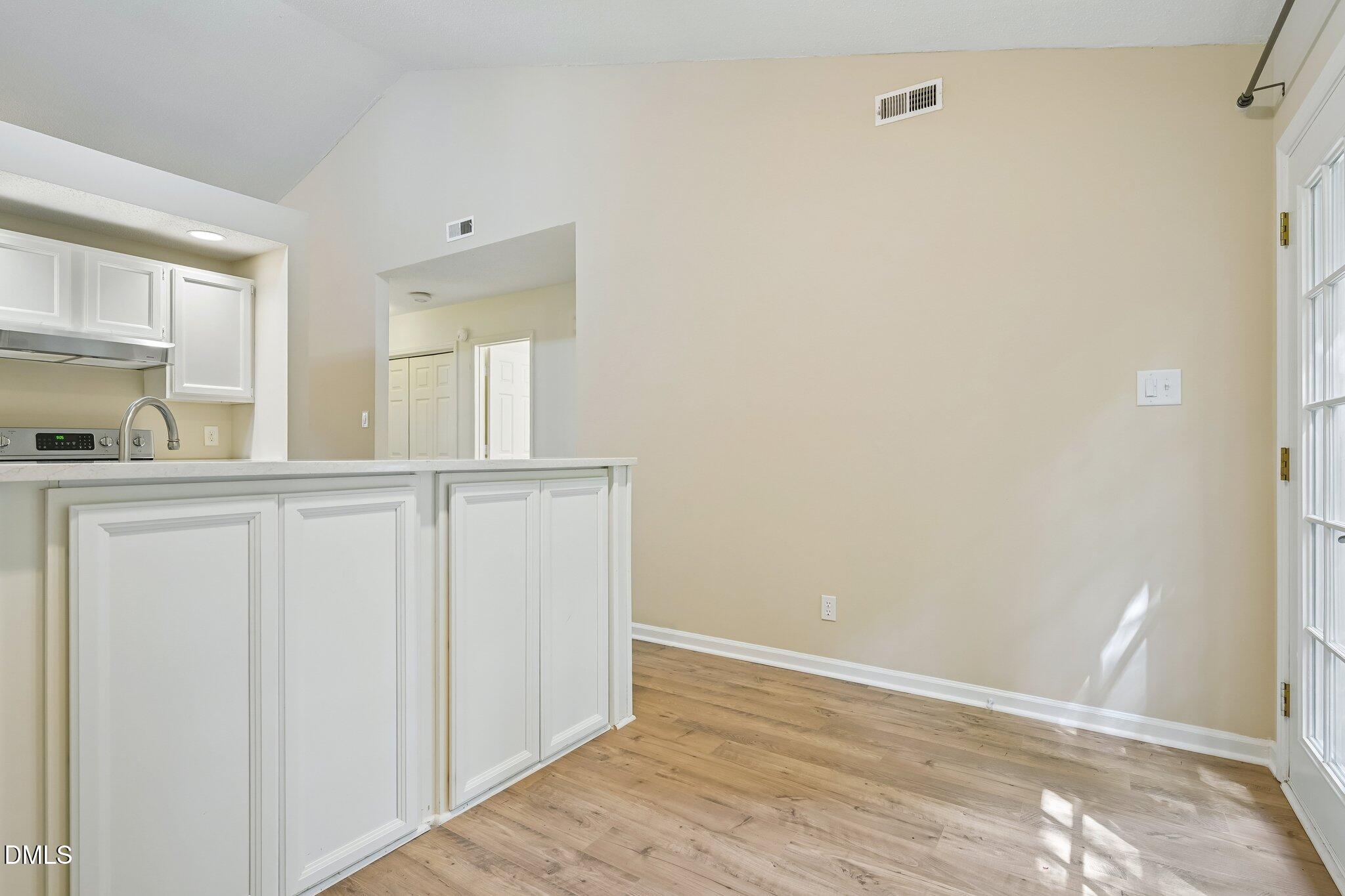 2 Justin Court Property Photo 10