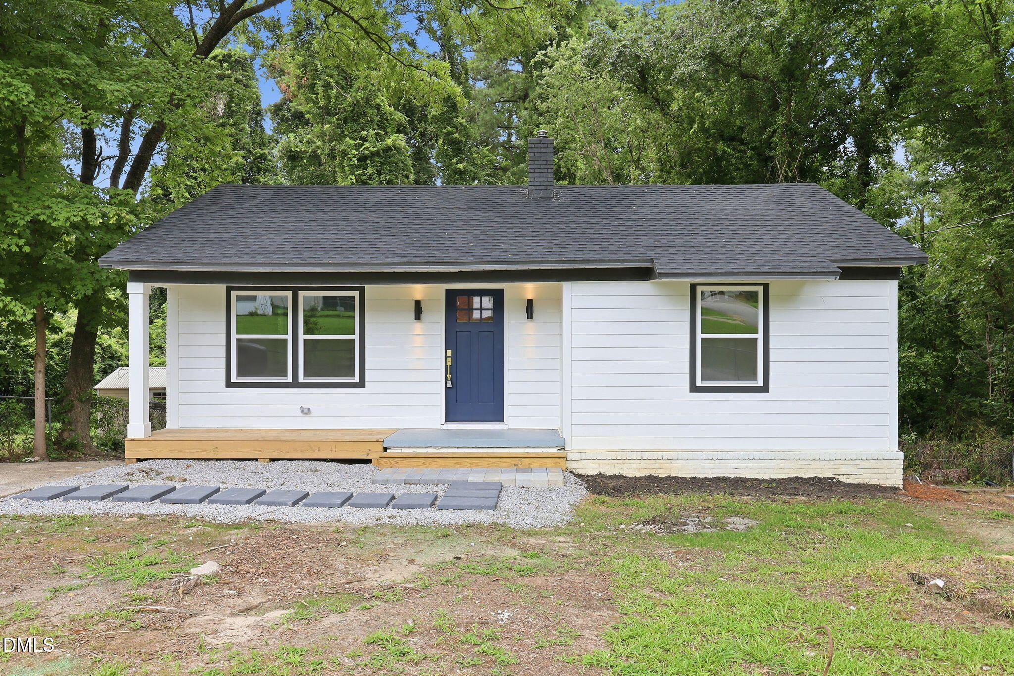 500 Parnell Drive Property Photo 7