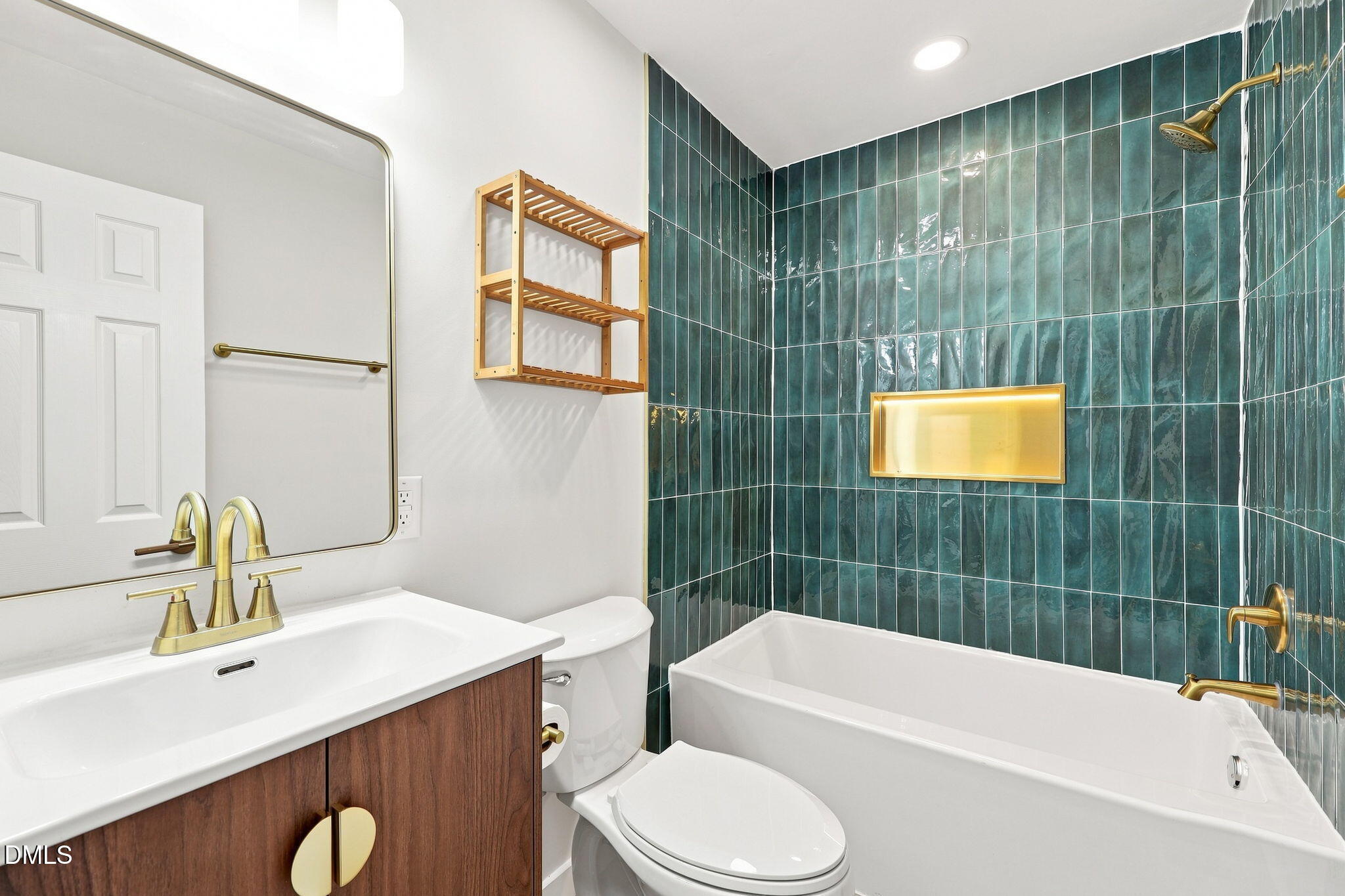 500 Parnell Drive Property Photo 18