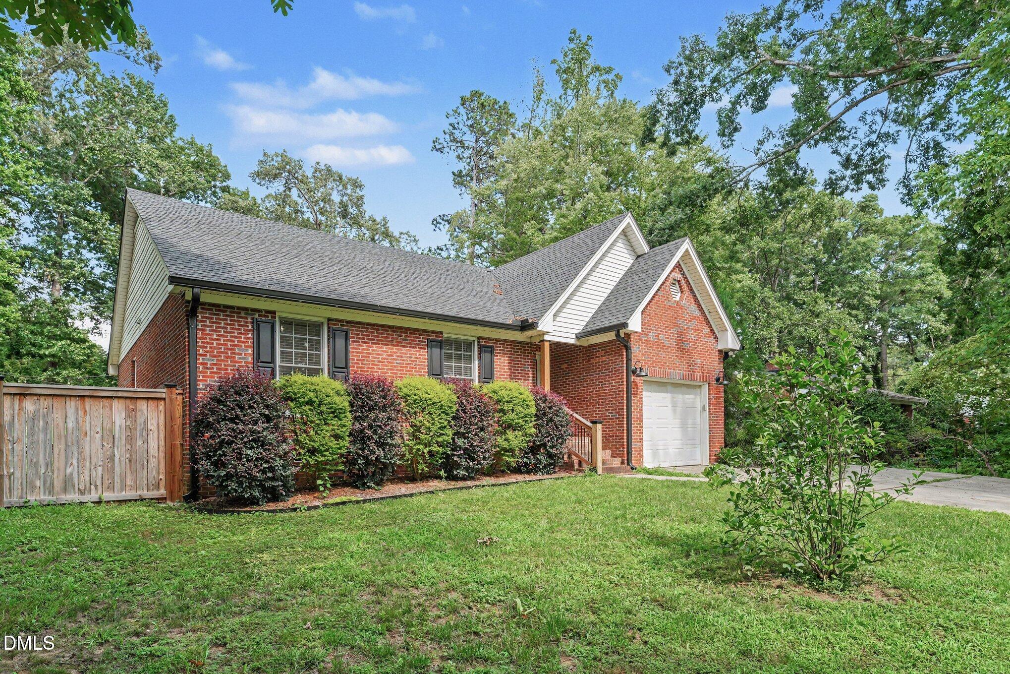 5308 Barclay Drive Property Photo 2