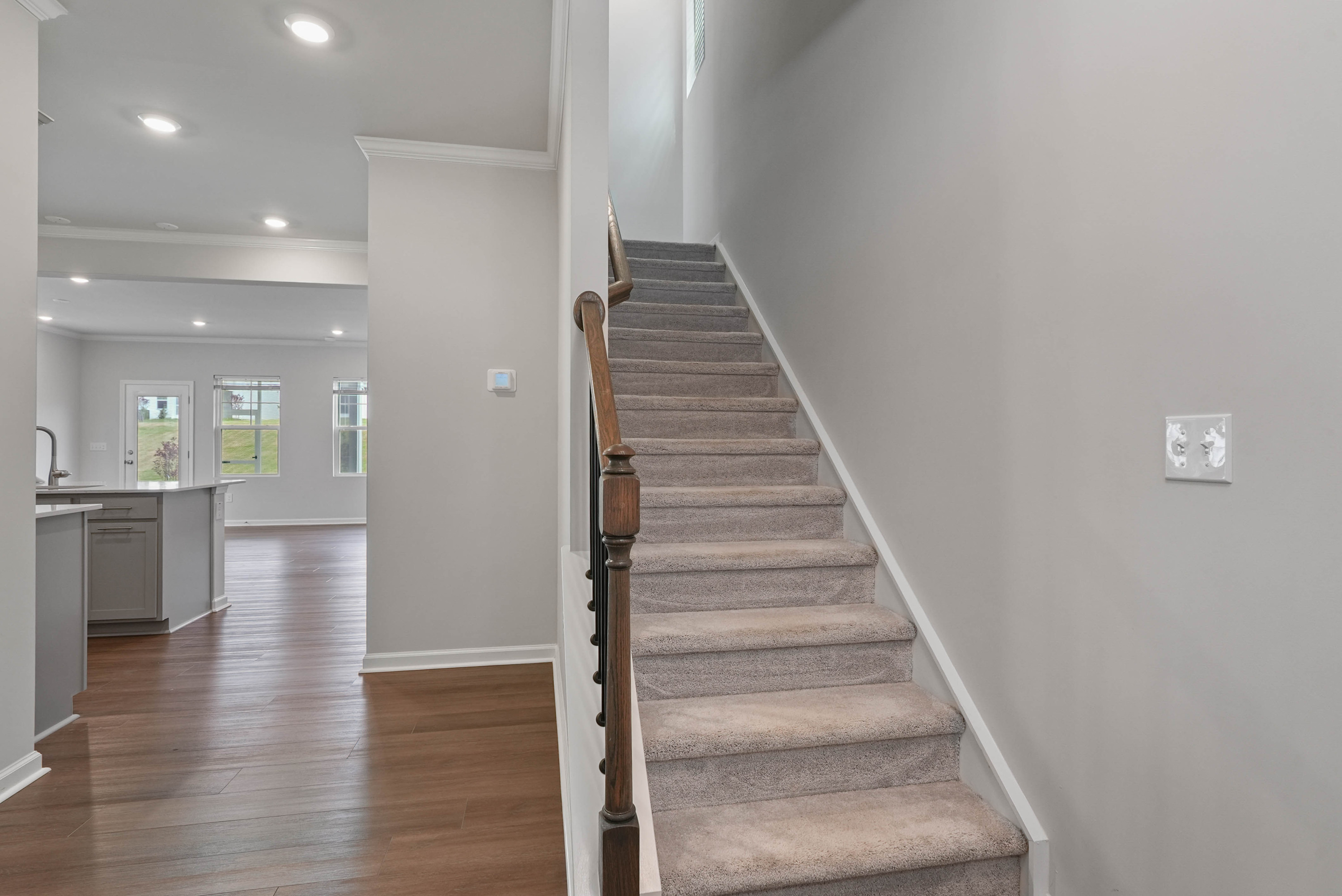 261 Eden View Bend Property Photo 20