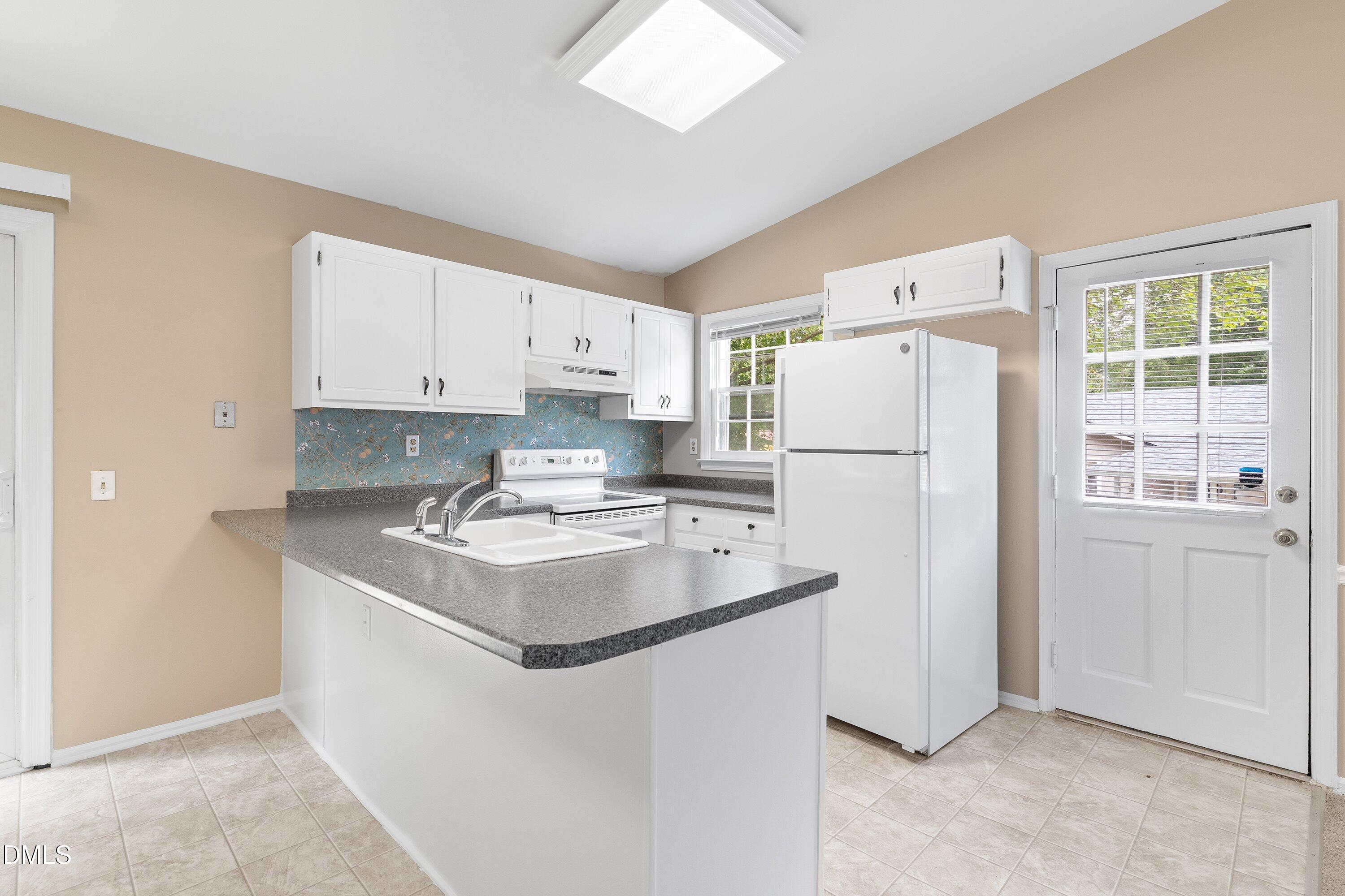 5804 Caledonia Street Property Photo 11