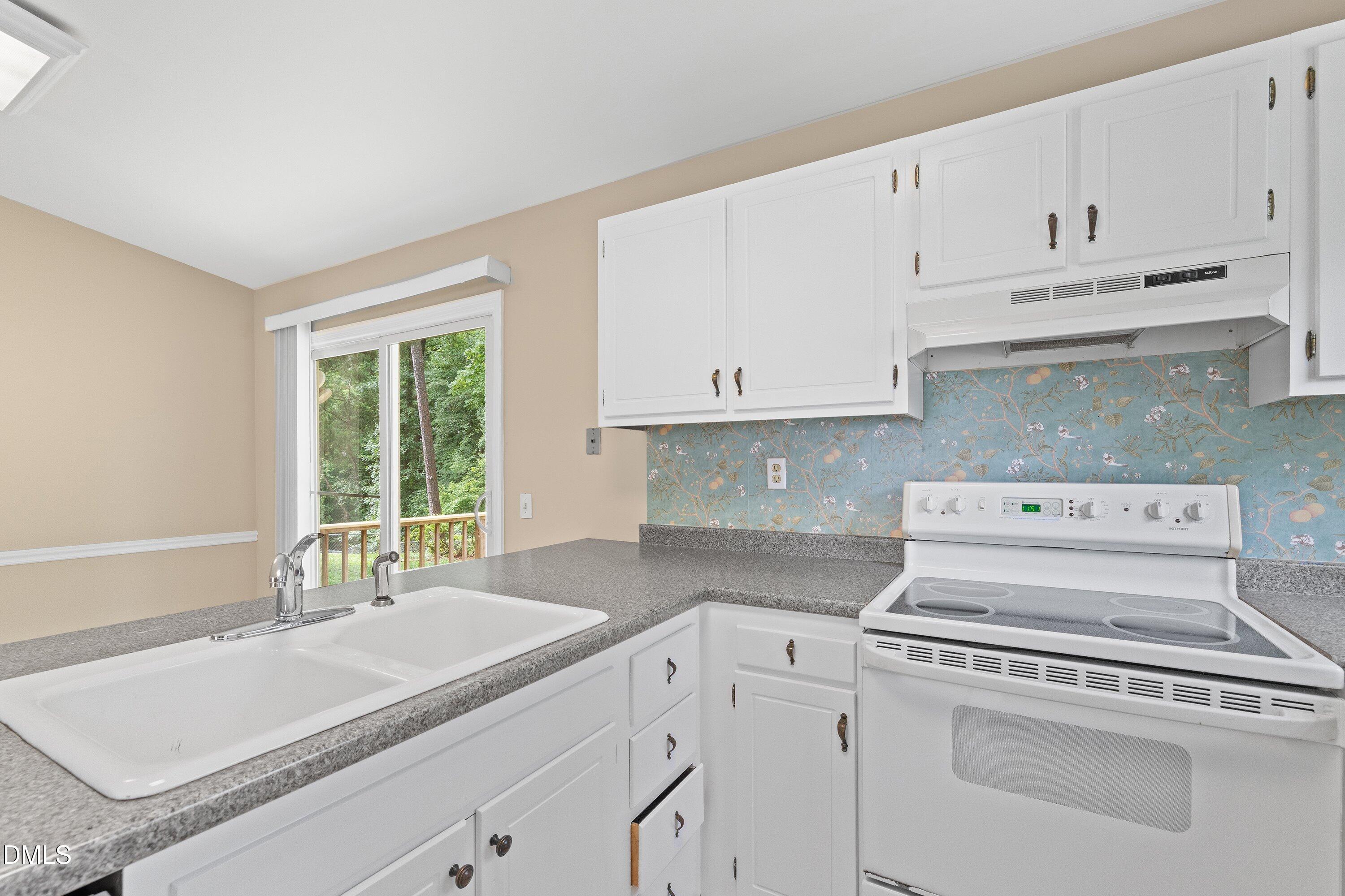 5804 Caledonia Street Property Photo 14