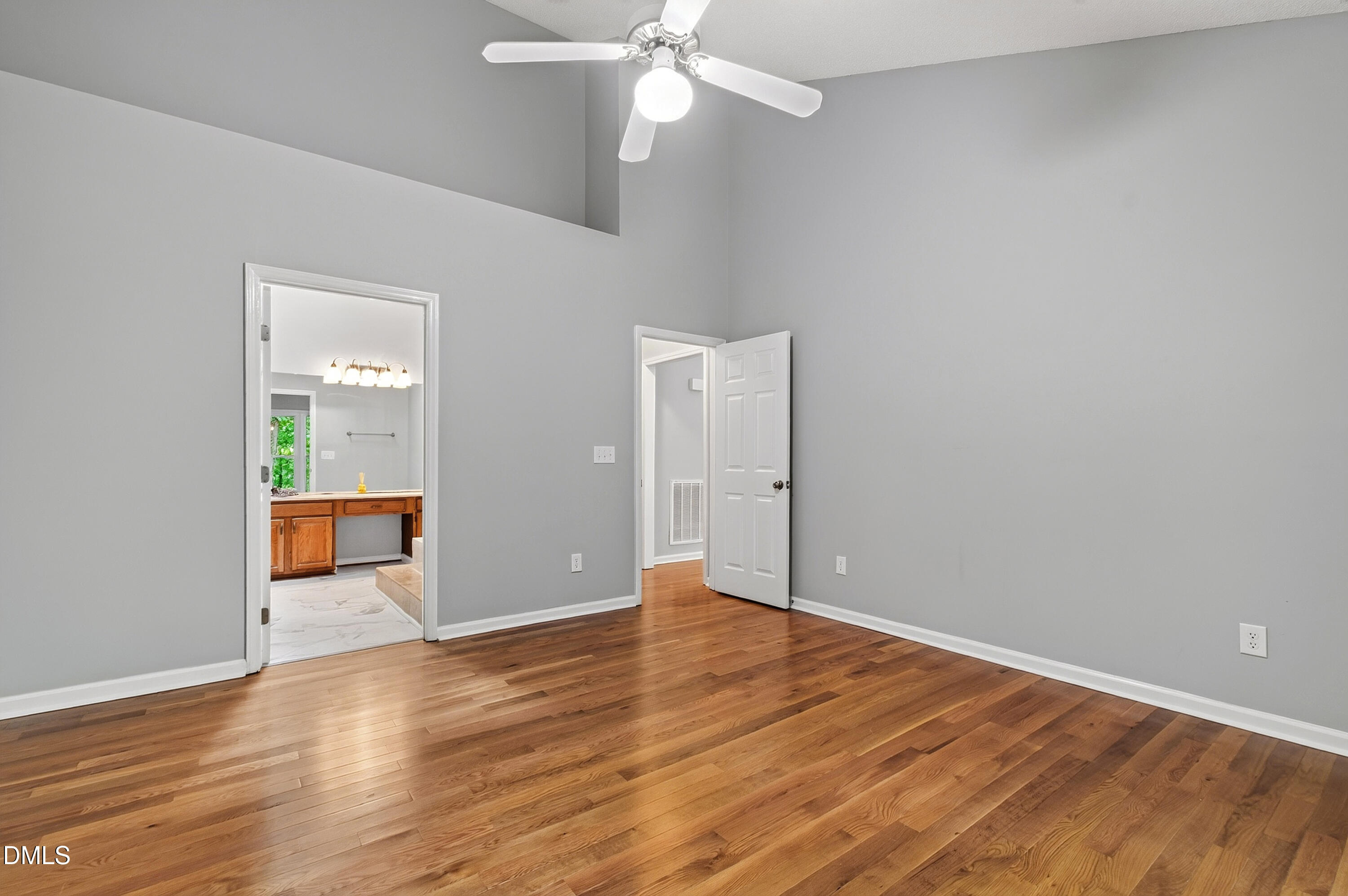303 Swiss Lake Drive Property Photo 10