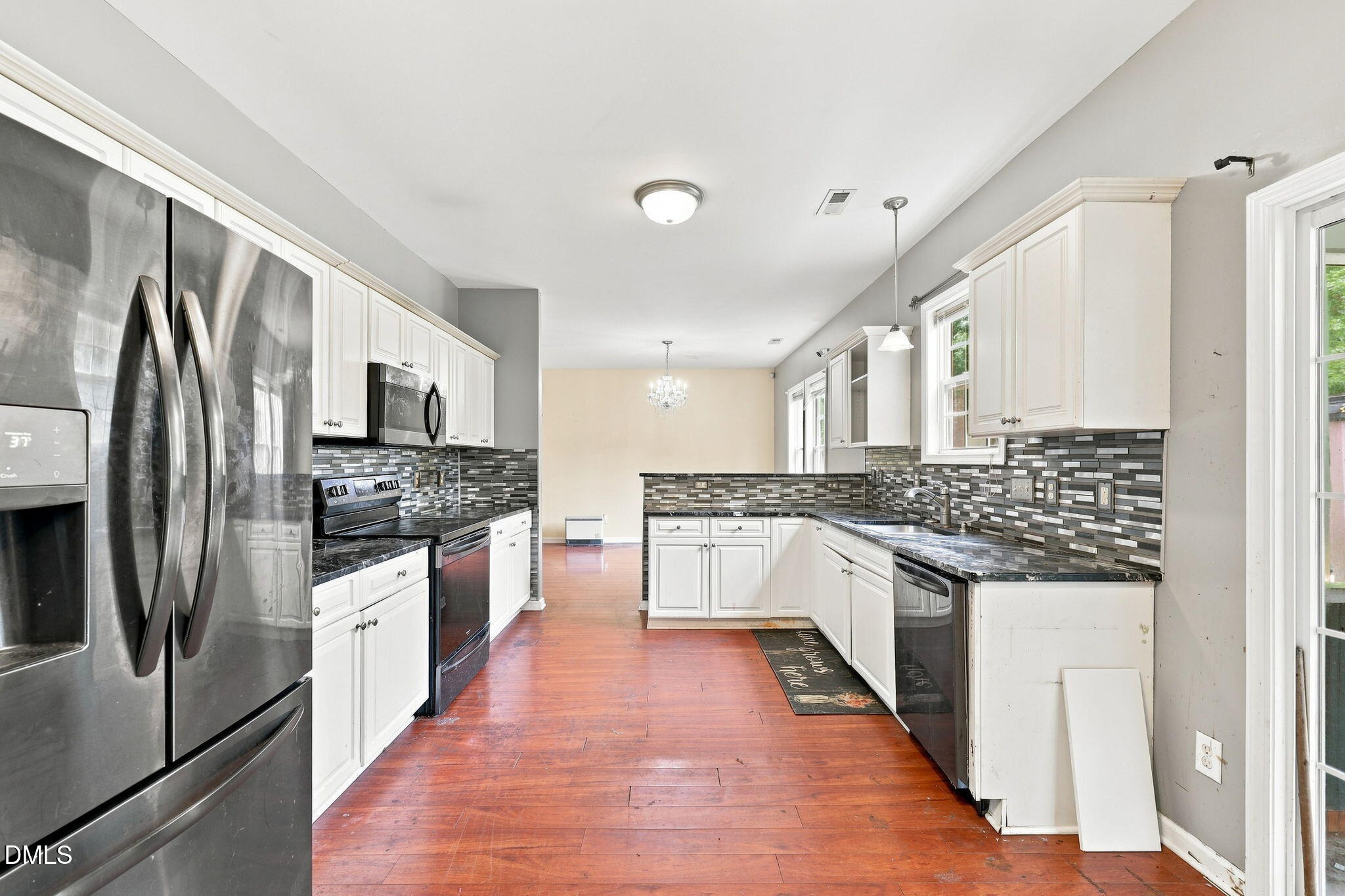 30 Hunters Way Property Photo 15