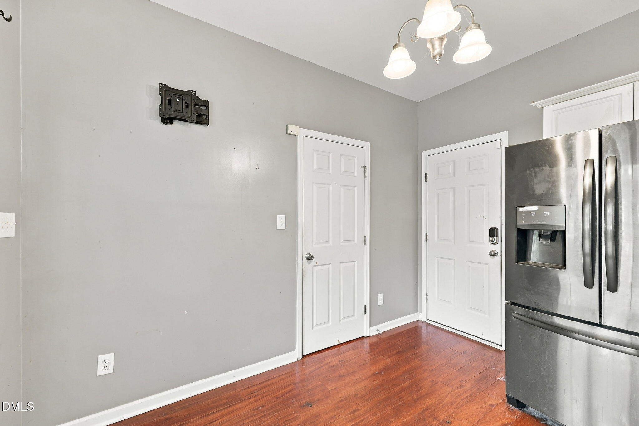 30 Hunters Way Property Photo 17