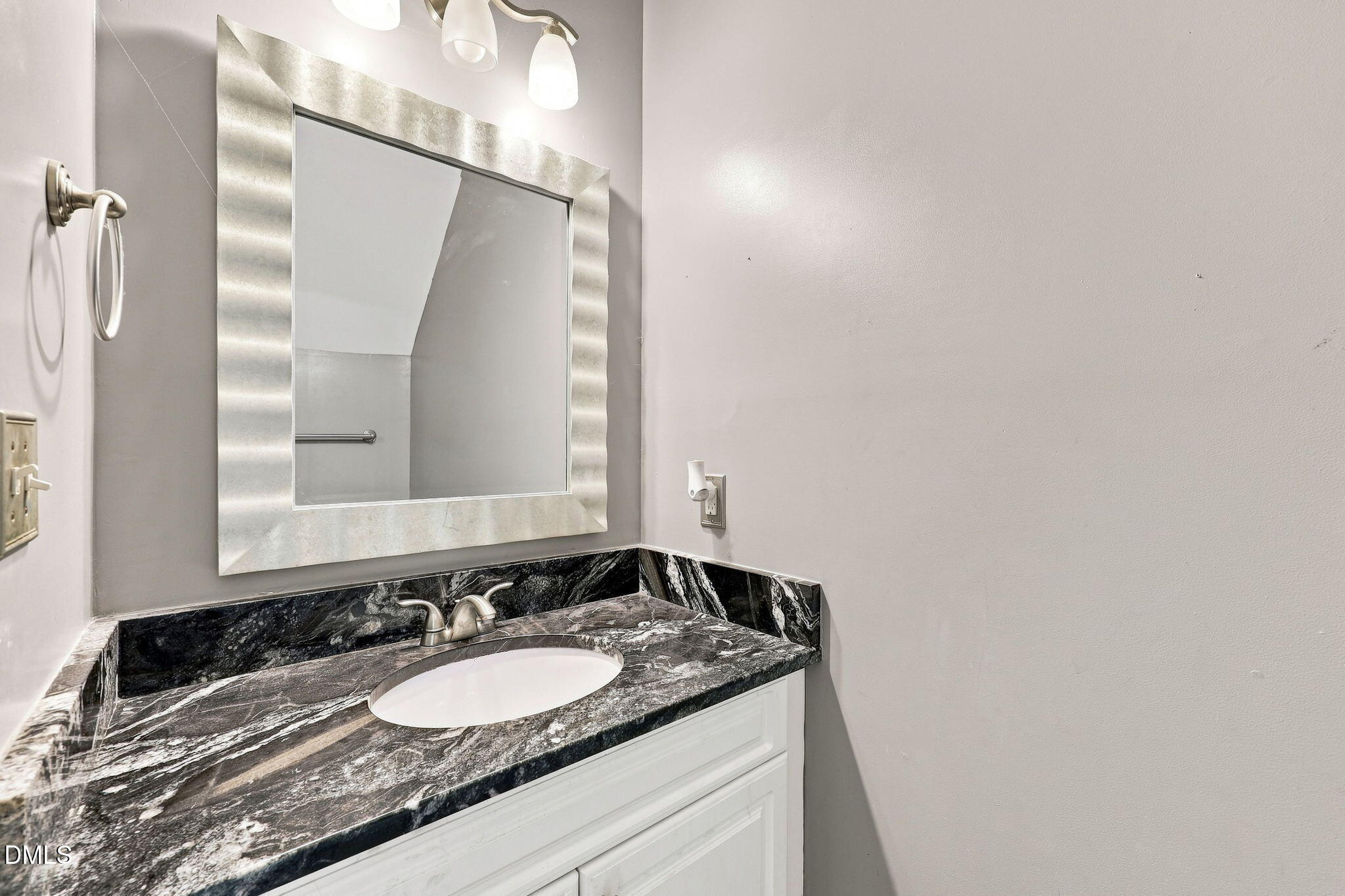 30 Hunters Way Property Photo 19