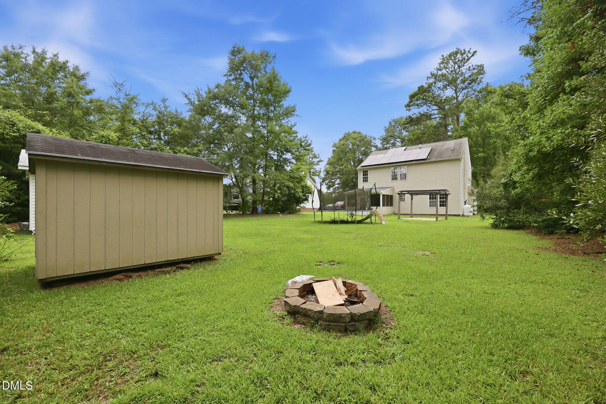 30 Hunters Way Property Photo 32