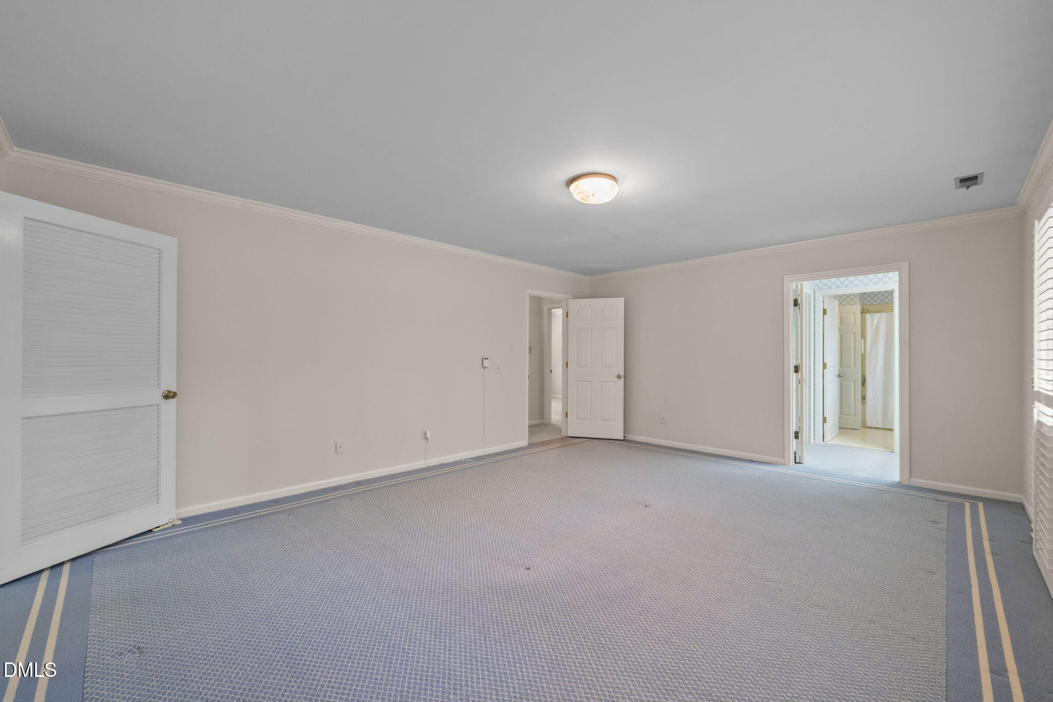 201 Selkirk Street Property Photo 21