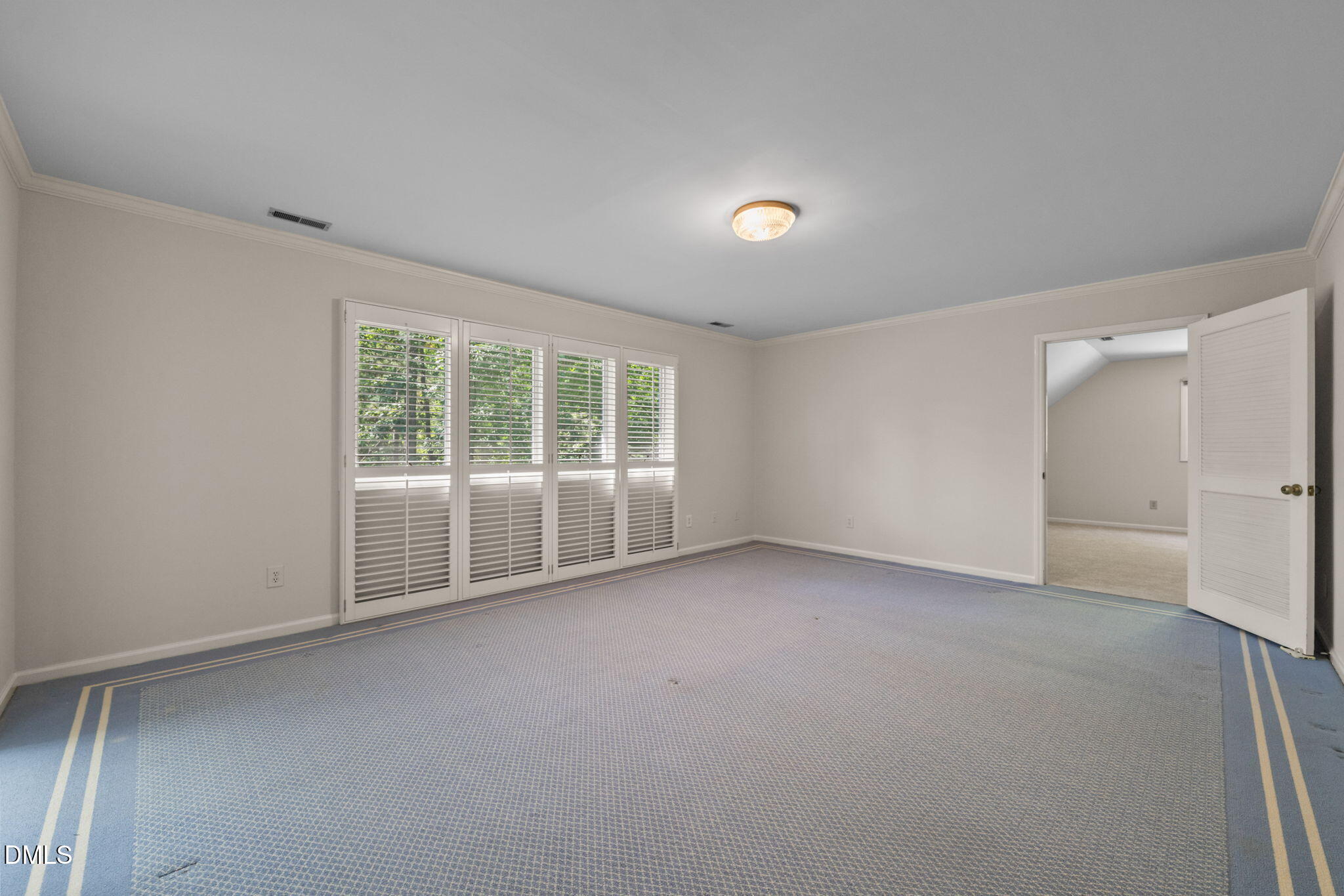 201 Selkirk Street Property Photo 22